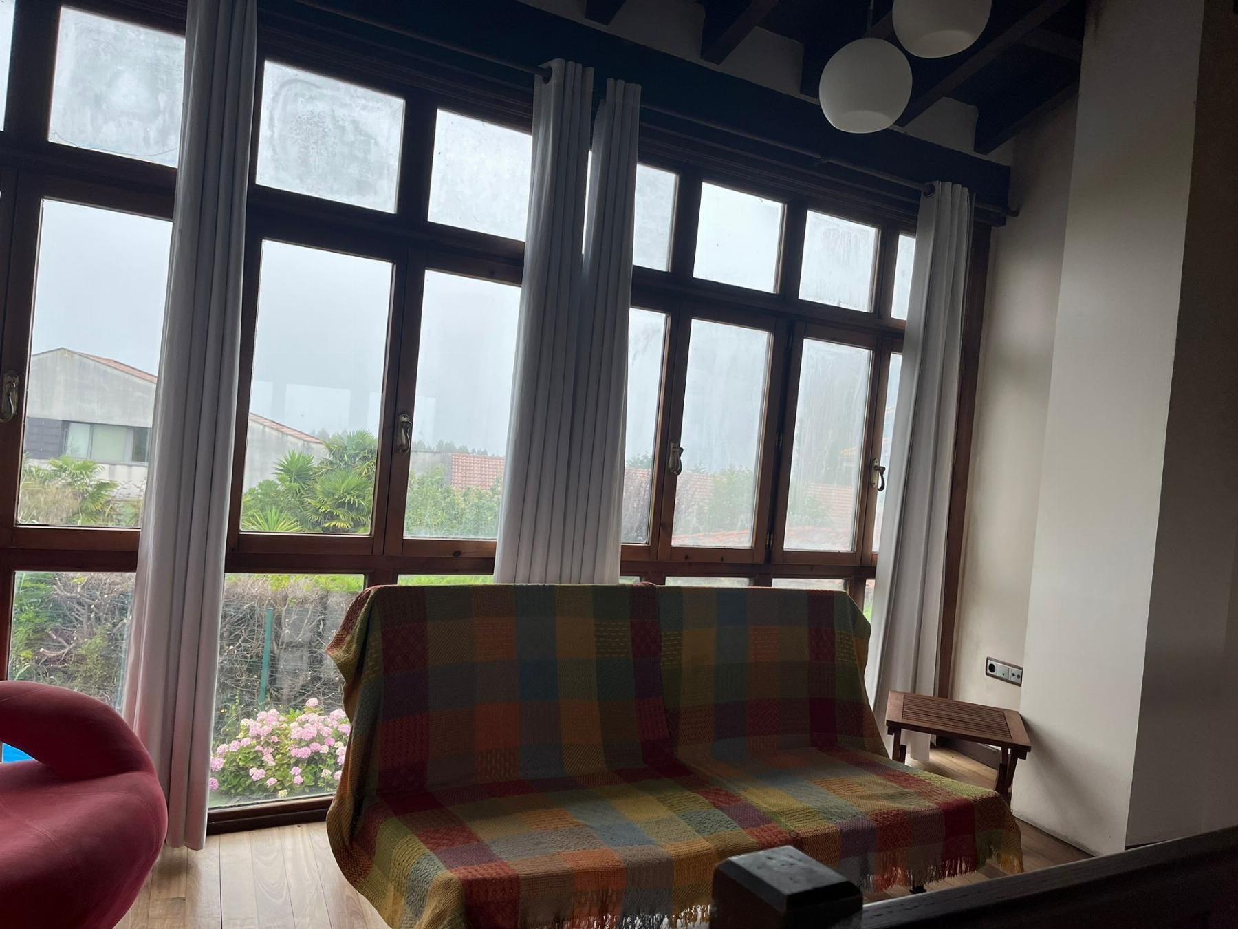 For sale of house in Villaviciosa
