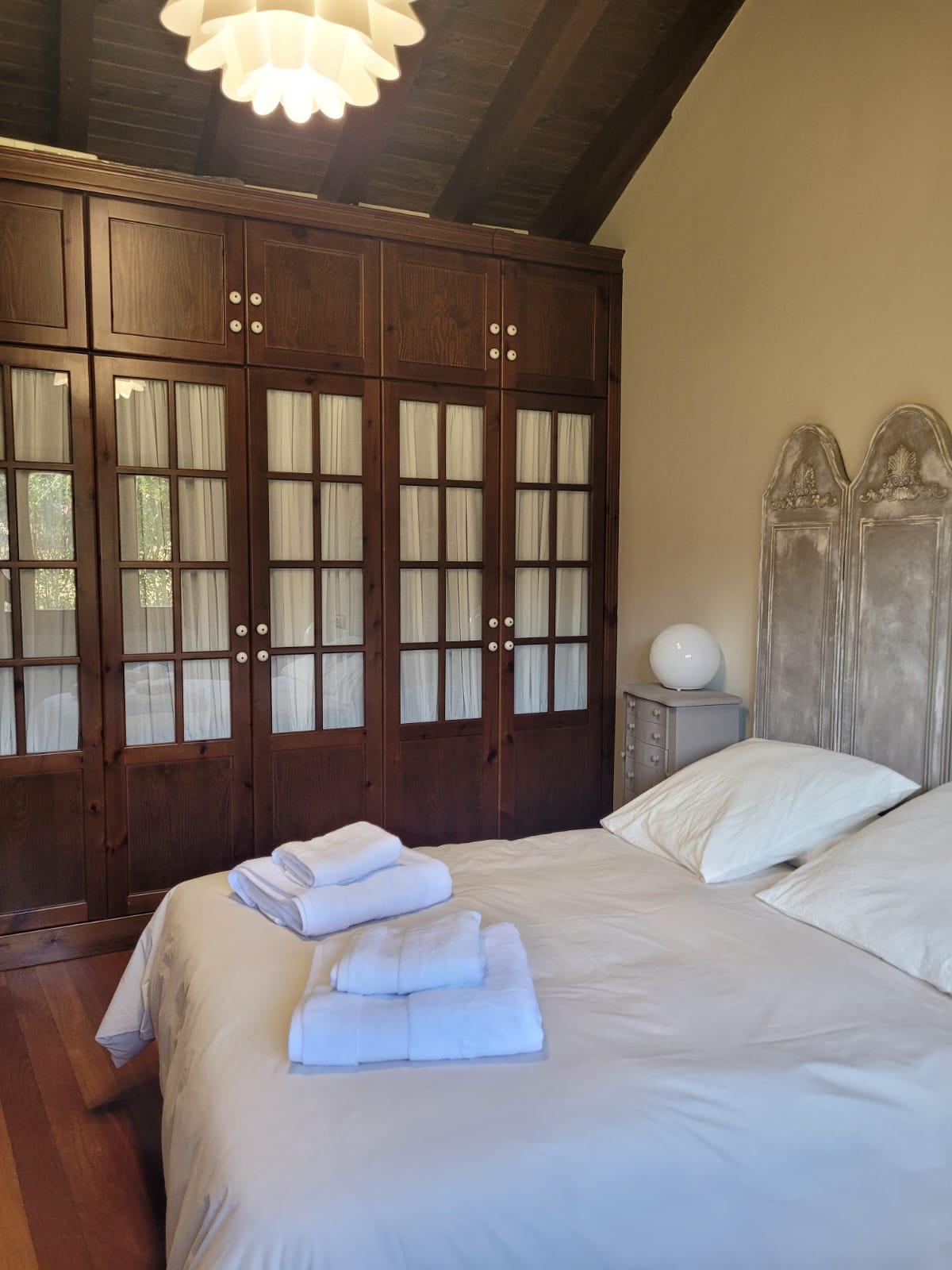 For sale of house in Villaviciosa
