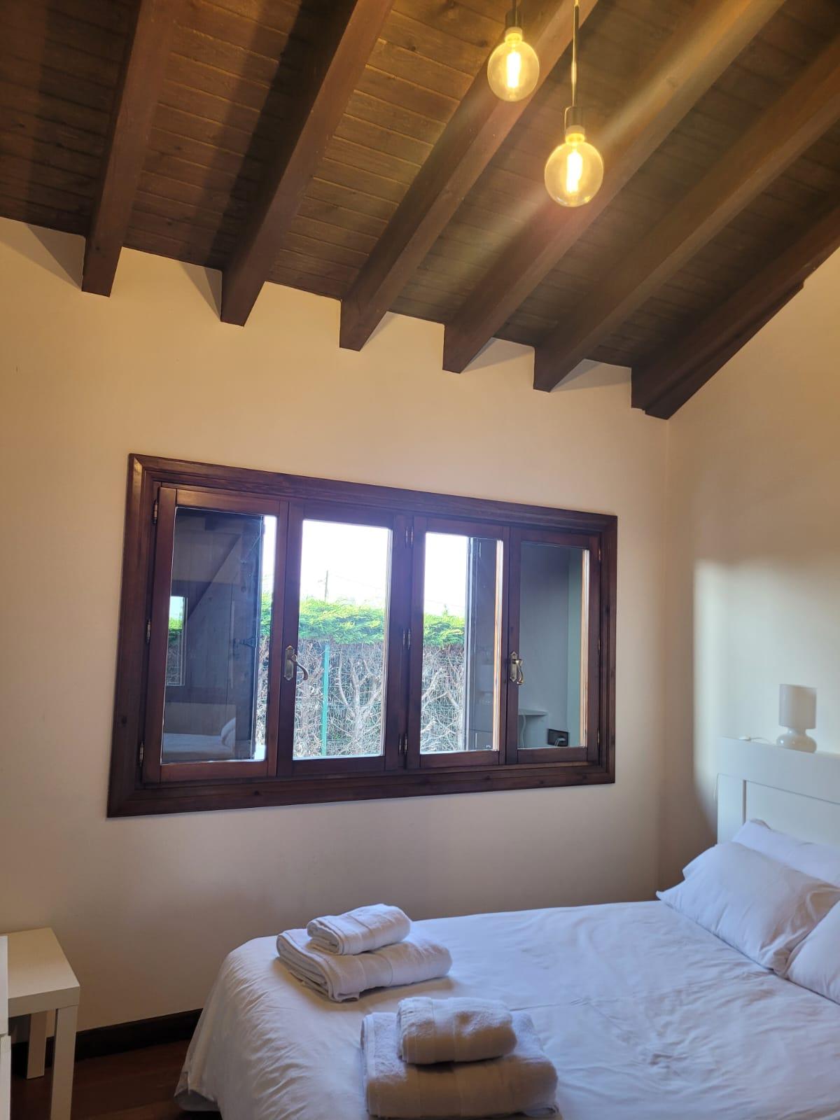 For sale of house in Villaviciosa