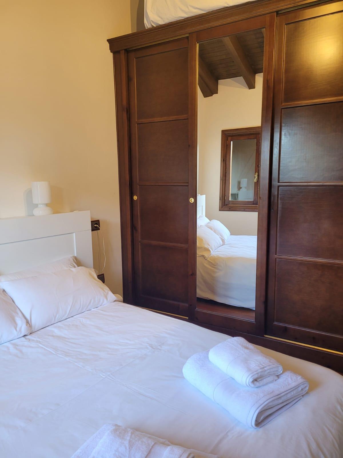 For sale of house in Villaviciosa