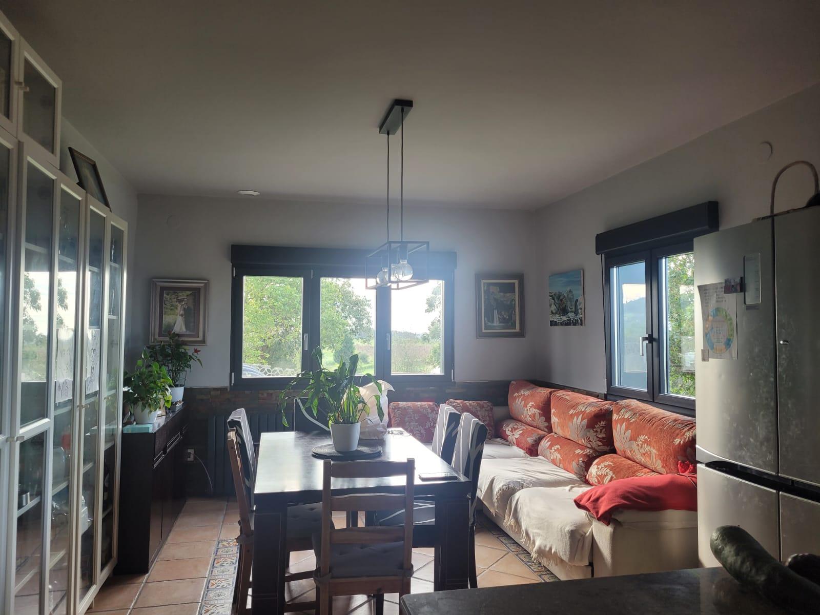 Venta de casa en Villaviciosa