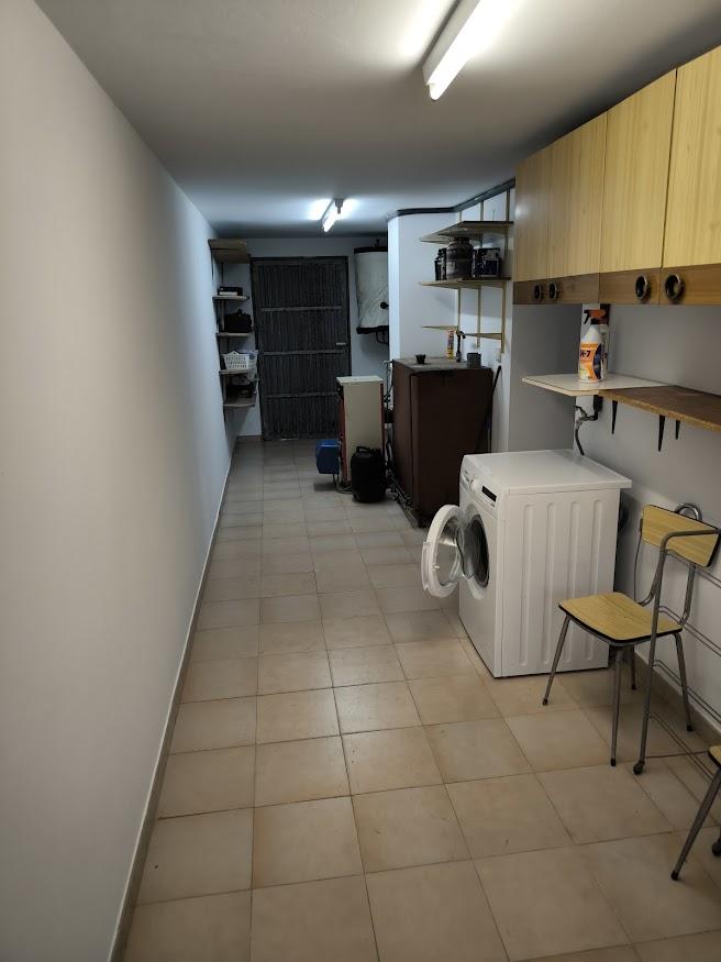 For sale of house in Villaviciosa