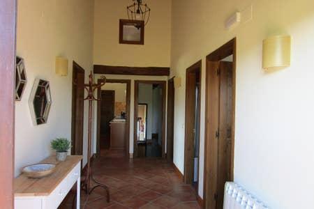 For sale of house in Villaviciosa