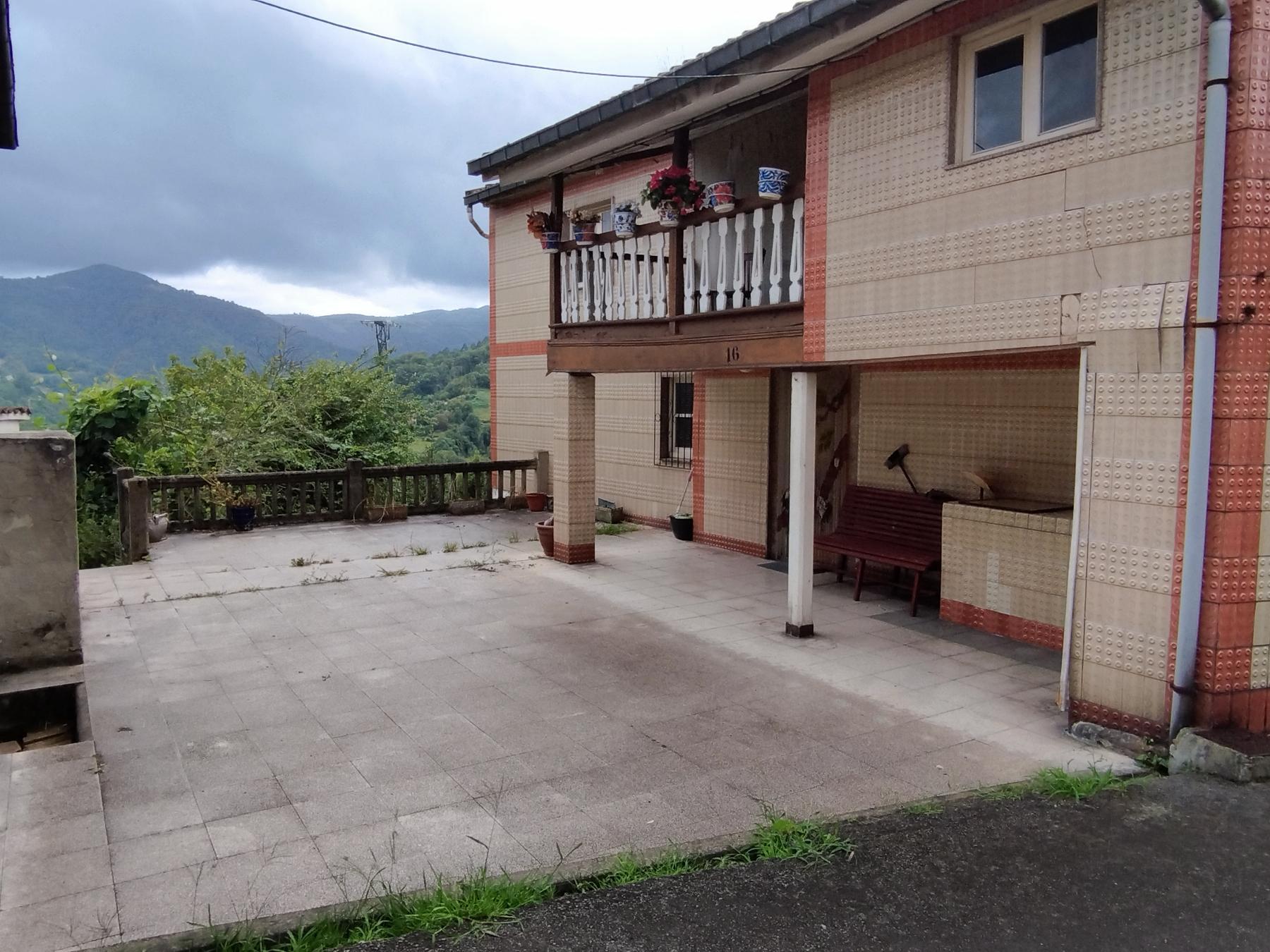 Venta de casa en Langreo