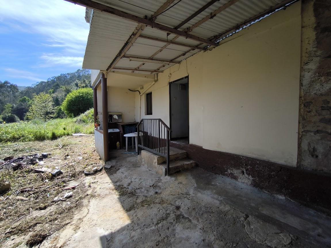 For sale of house in Villaviciosa