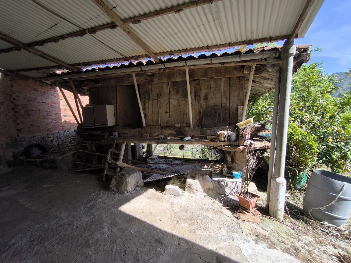 For sale of house in Villaviciosa