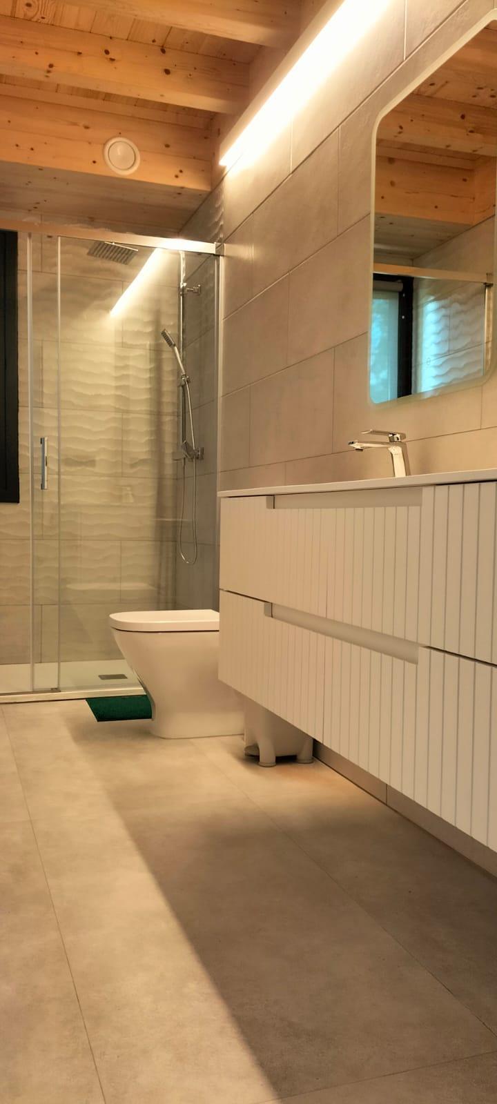 For sale of house in Villaviciosa