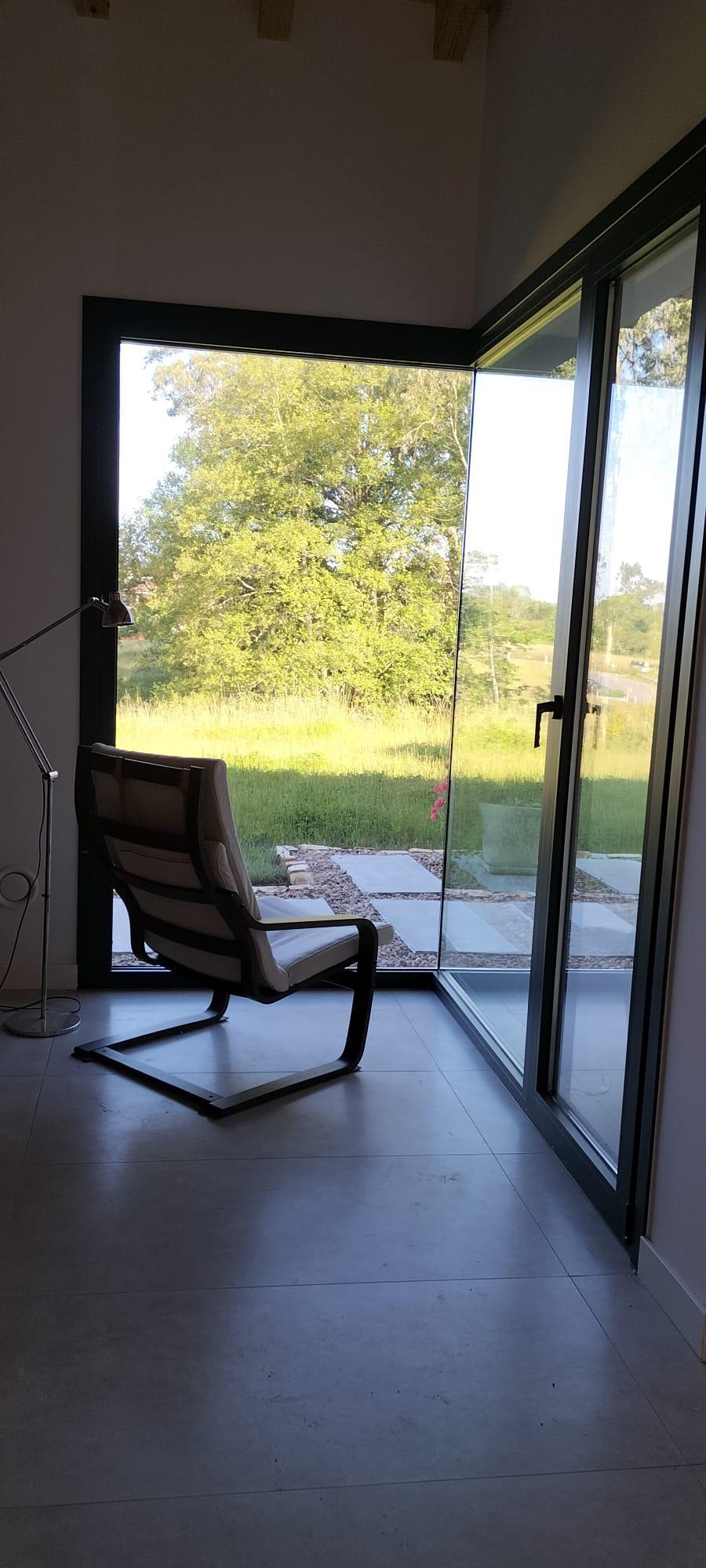 For sale of house in Villaviciosa