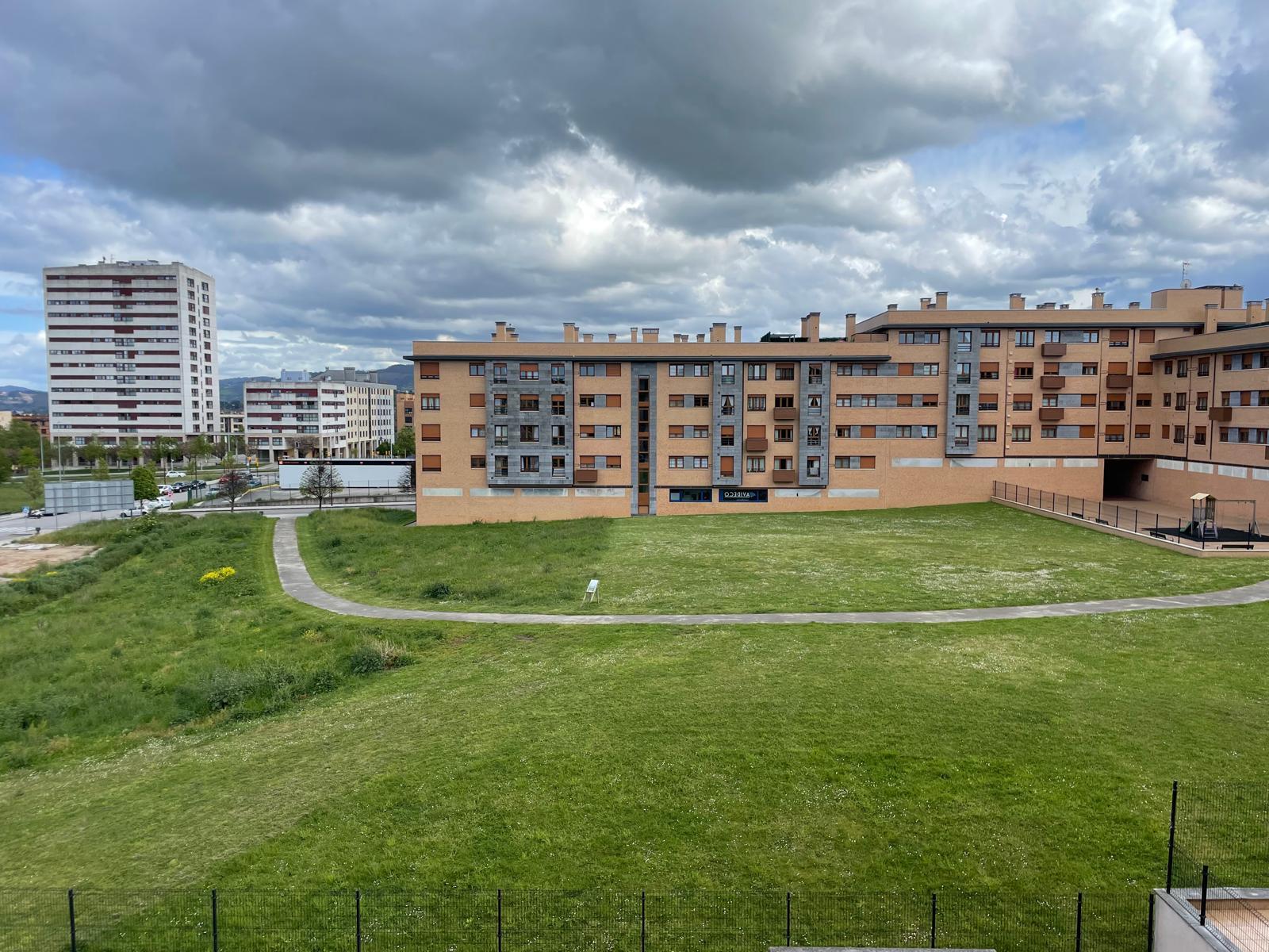 For sale of flat in Gijón