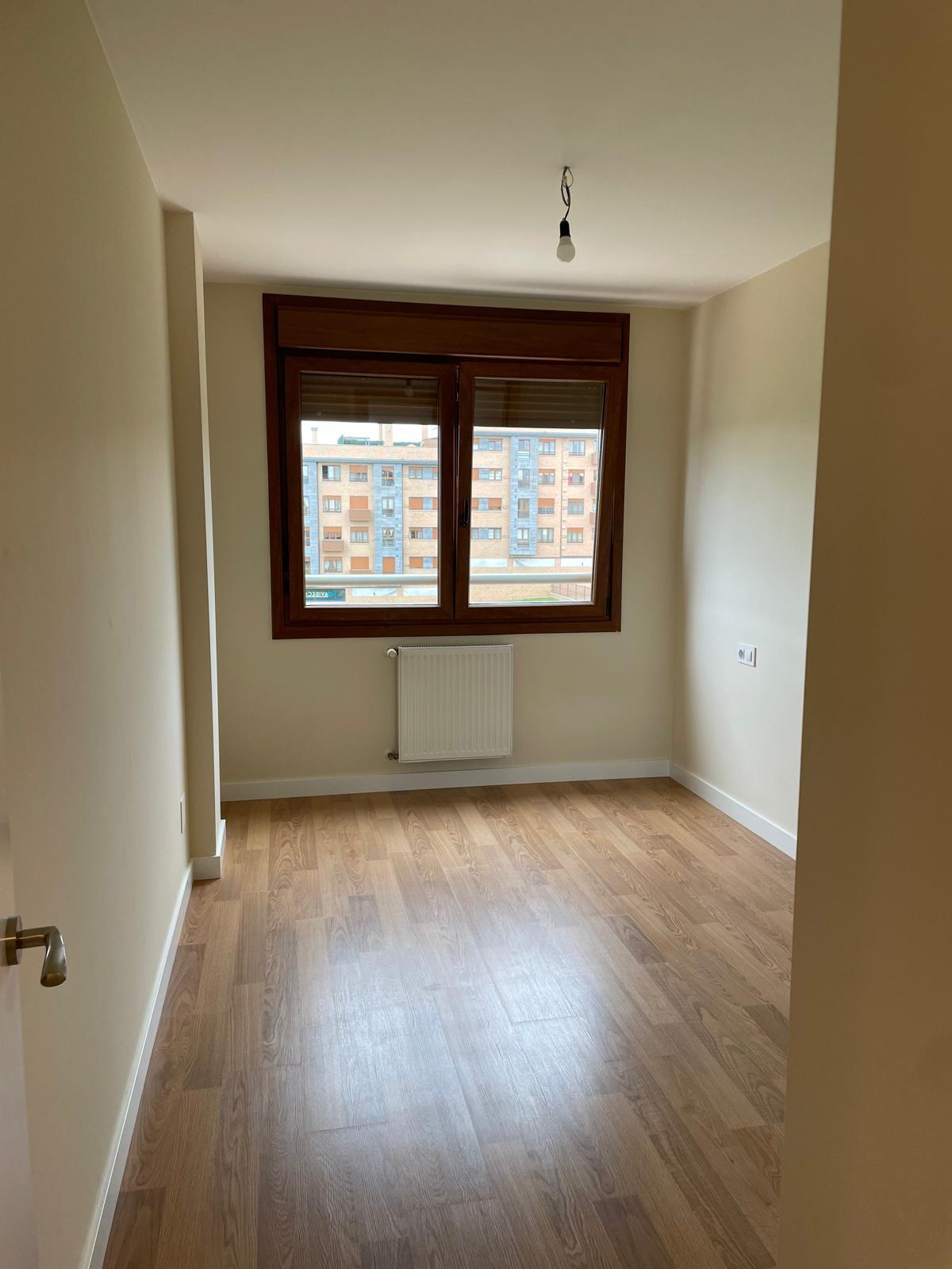 For sale of flat in Gijón