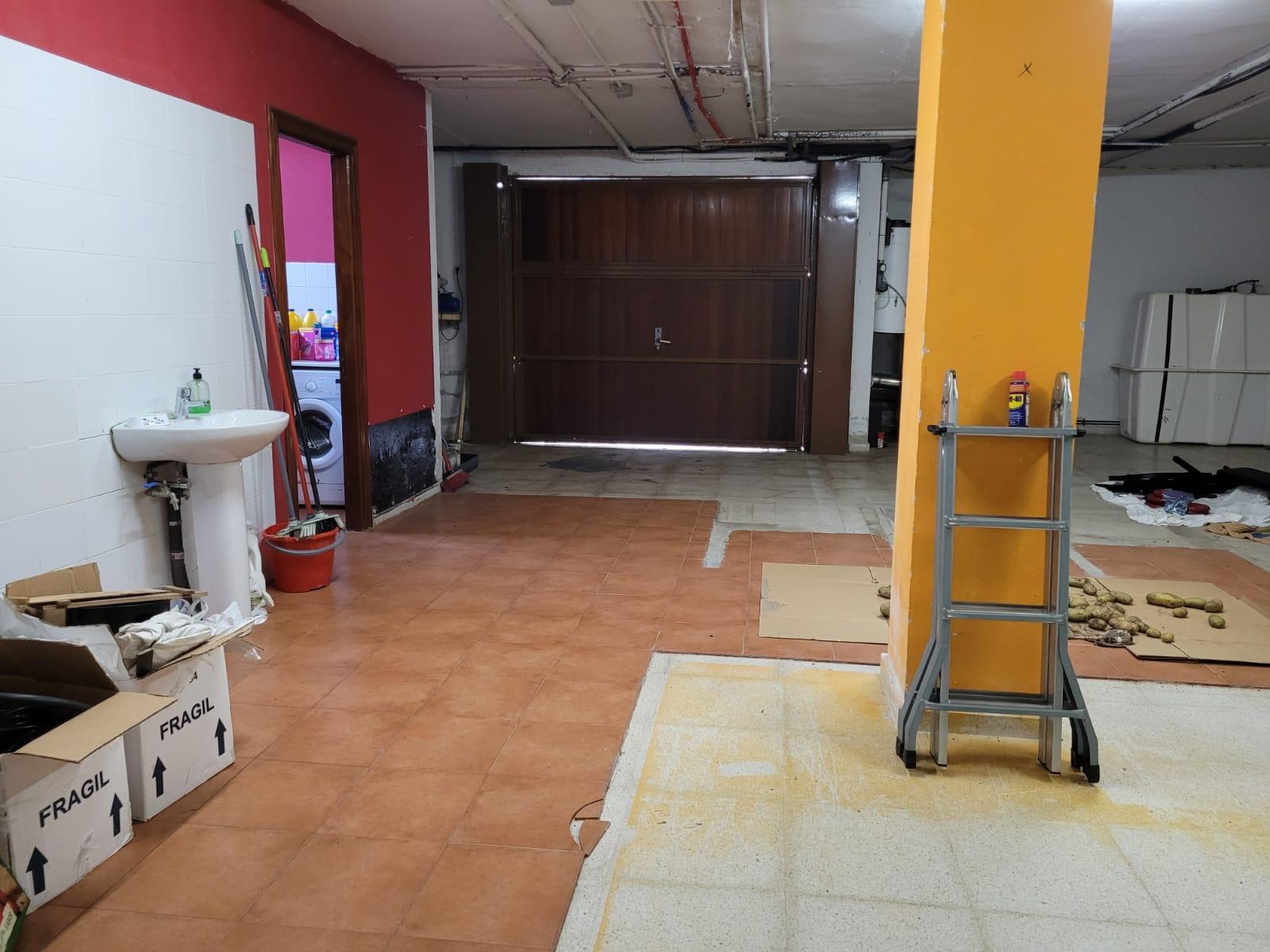For sale of house in Villaviciosa
