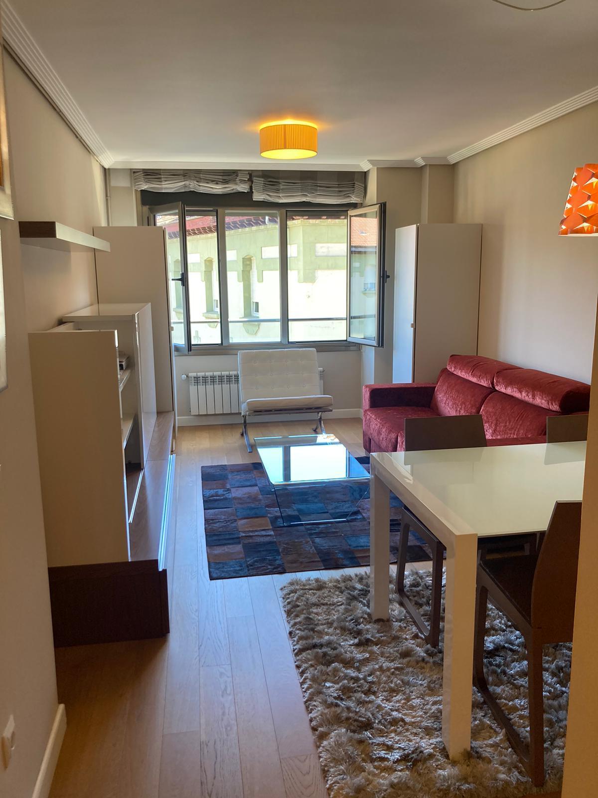 For sale of study in Oviedo