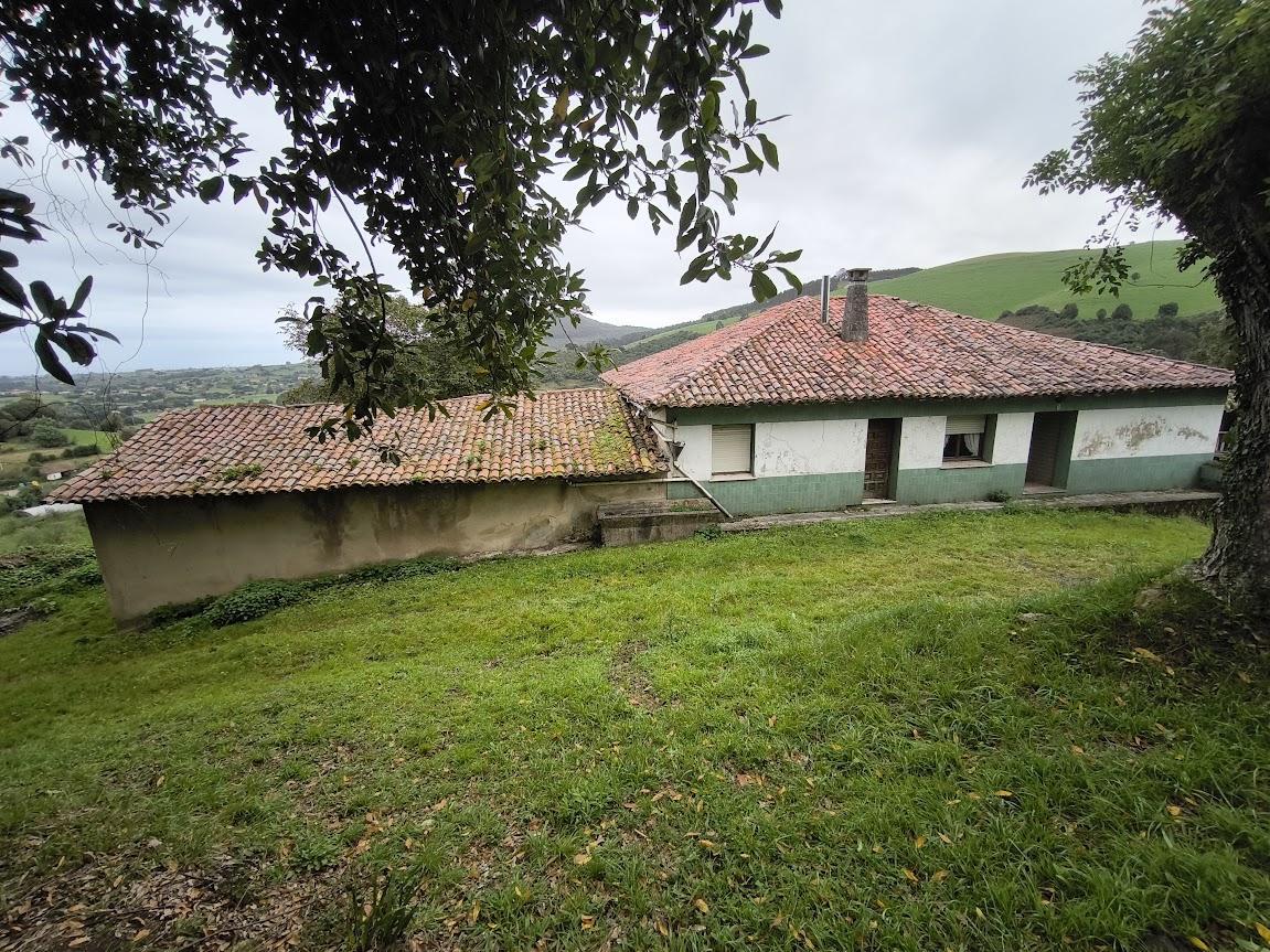 Venta de casa en Villaviciosa