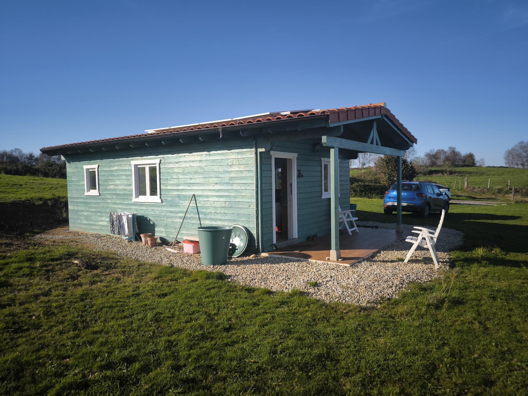 For sale of house in Villaviciosa