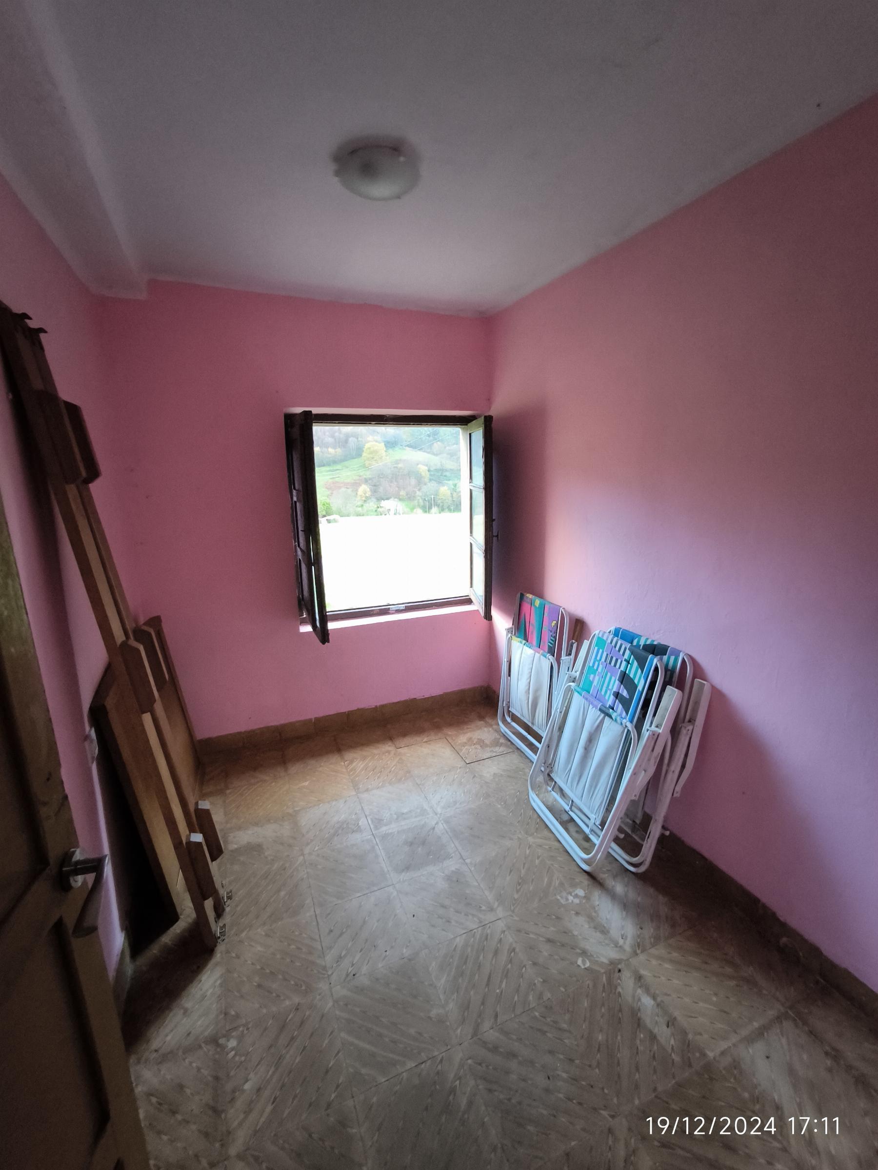 For sale of house in Siero
