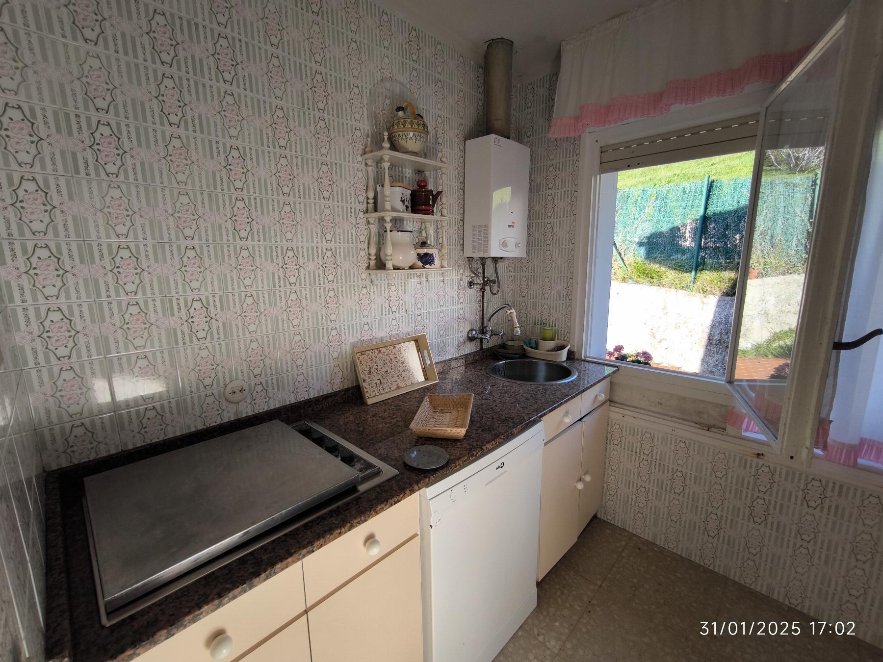For sale of house in Villaviciosa