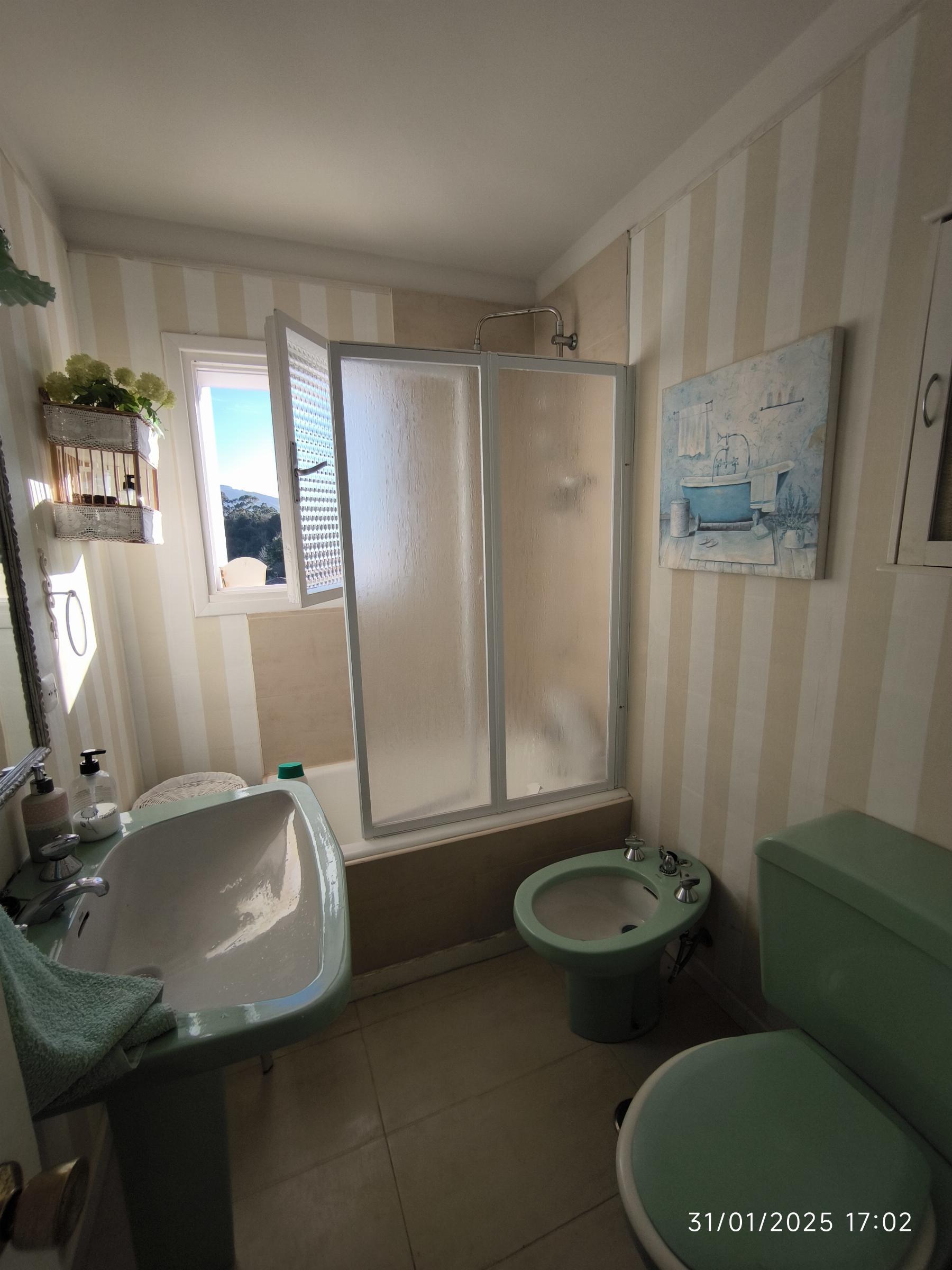 For sale of house in Villaviciosa