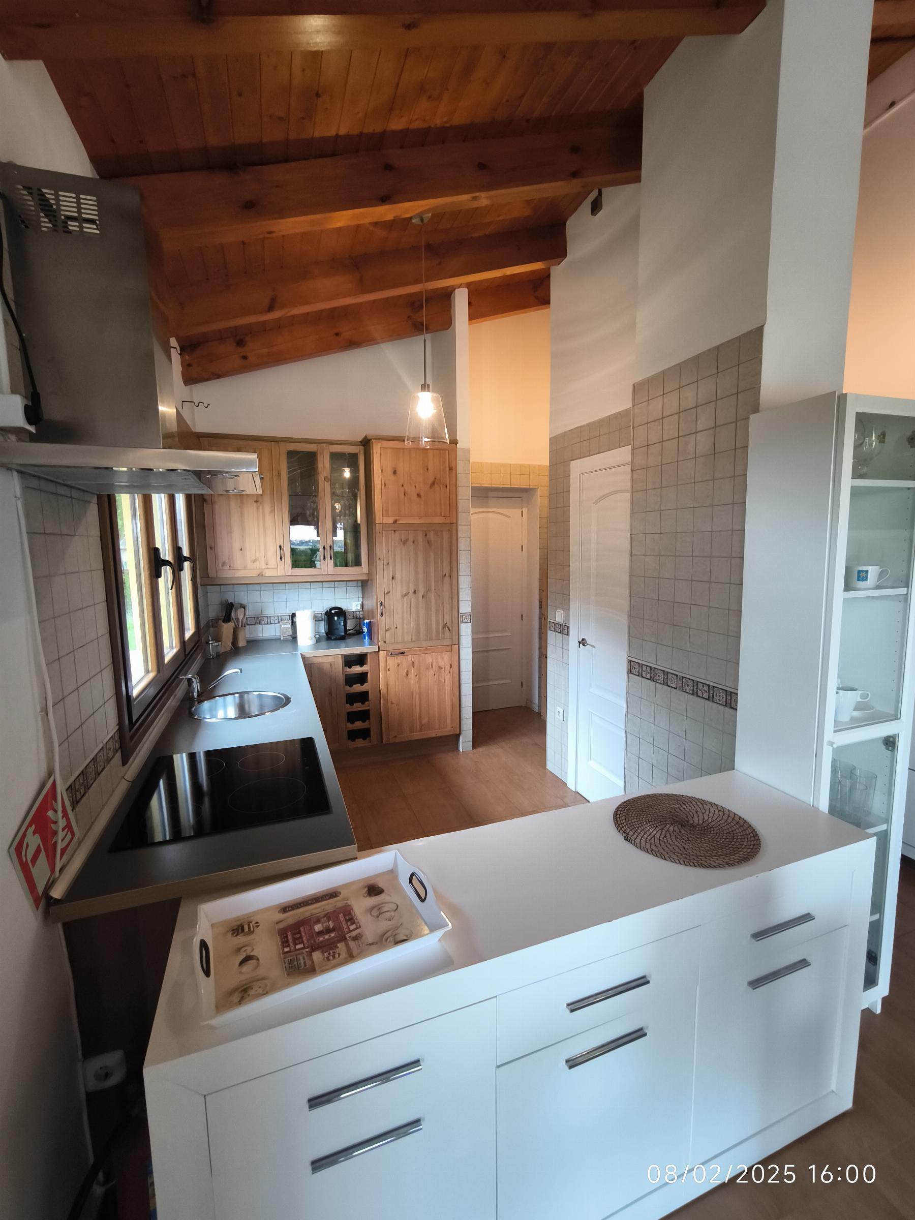 For sale of house in Villaviciosa