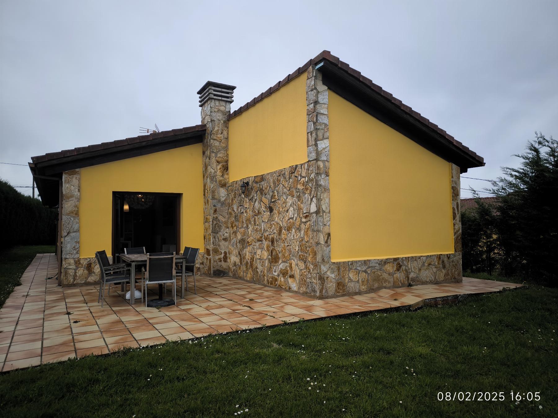 For sale of house in Villaviciosa