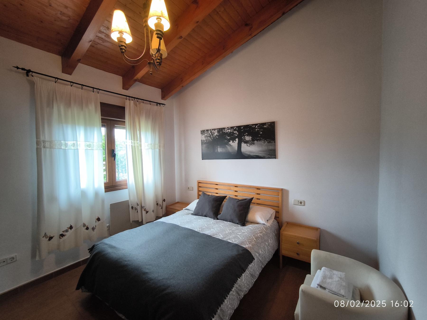 For sale of house in Villaviciosa