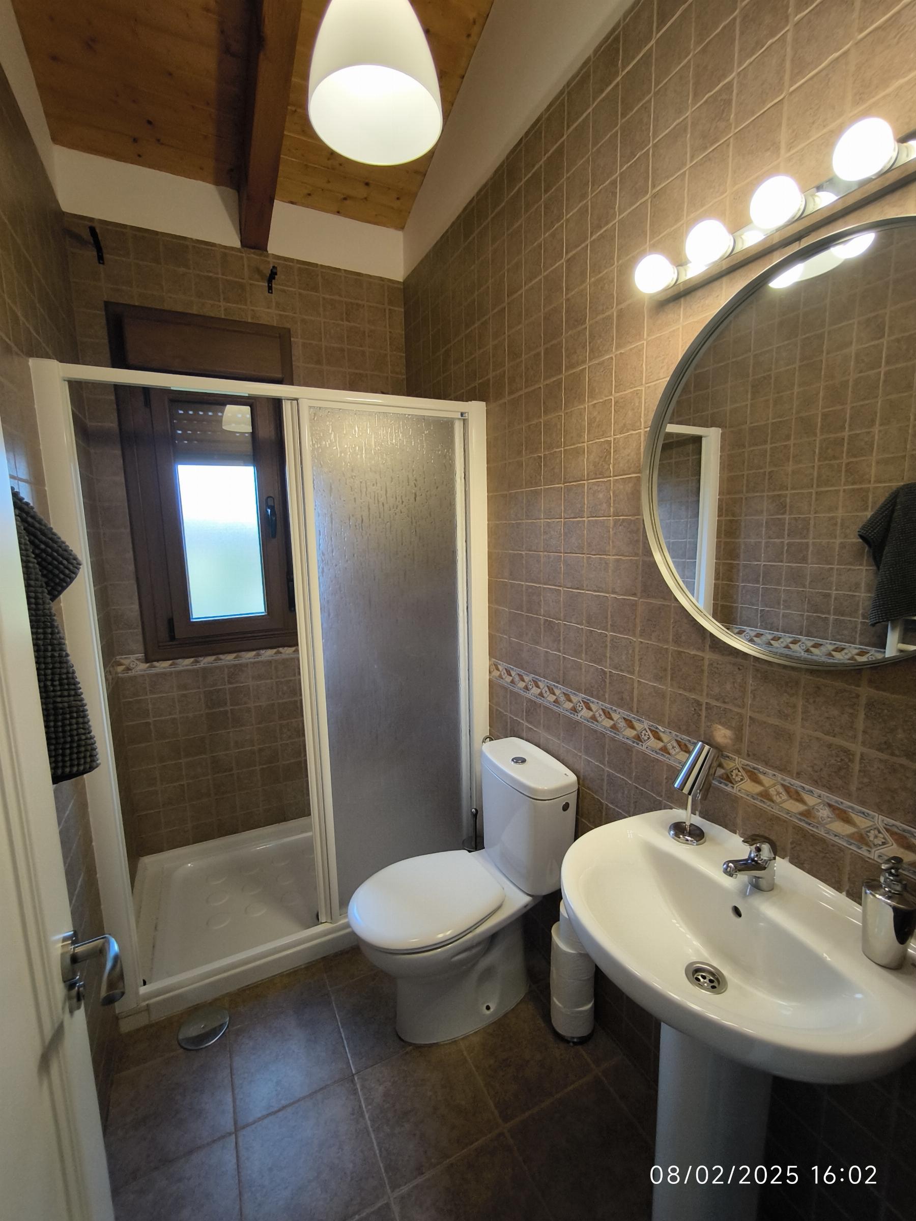 For sale of house in Villaviciosa