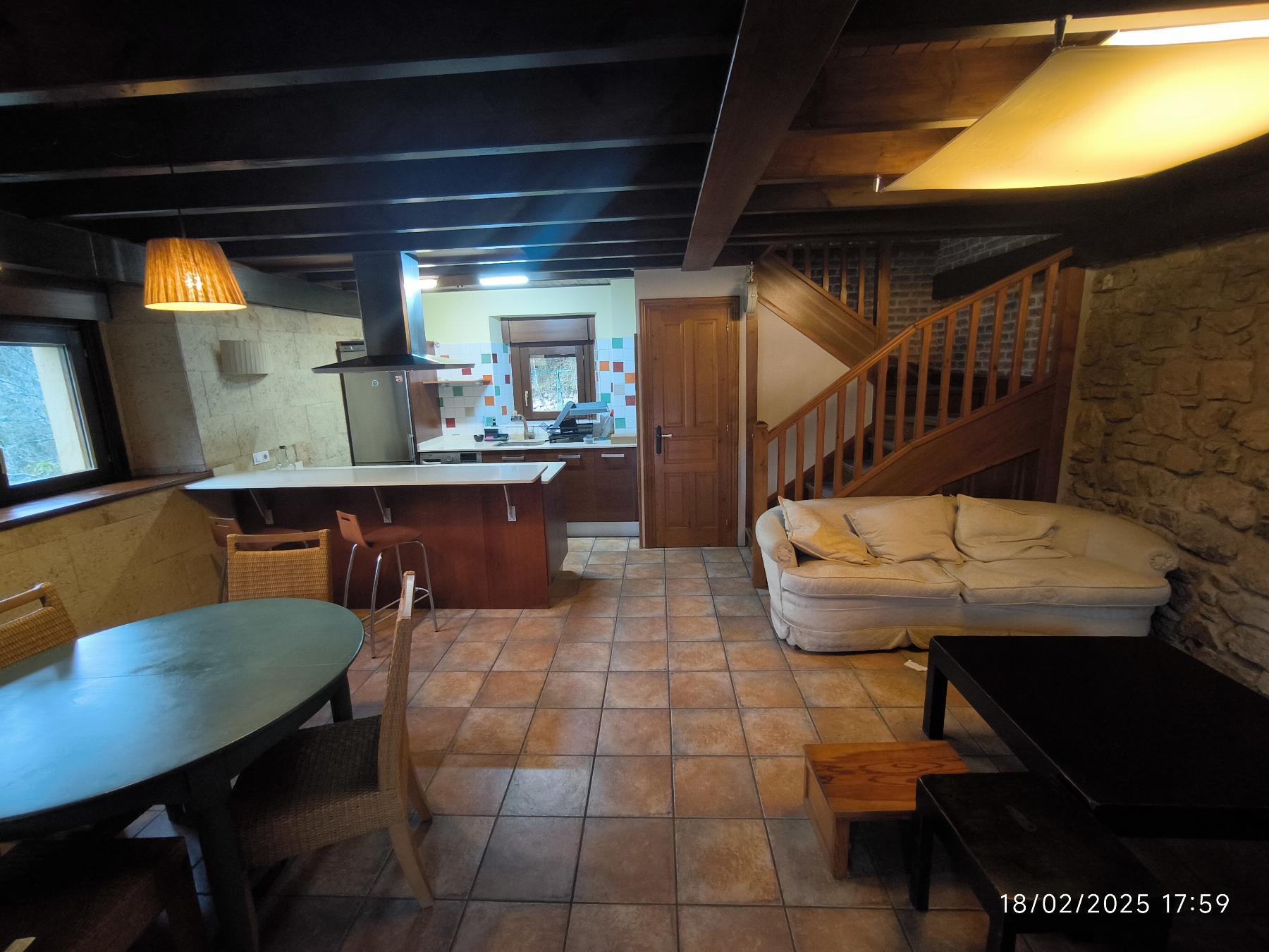 For sale of house in Villaviciosa