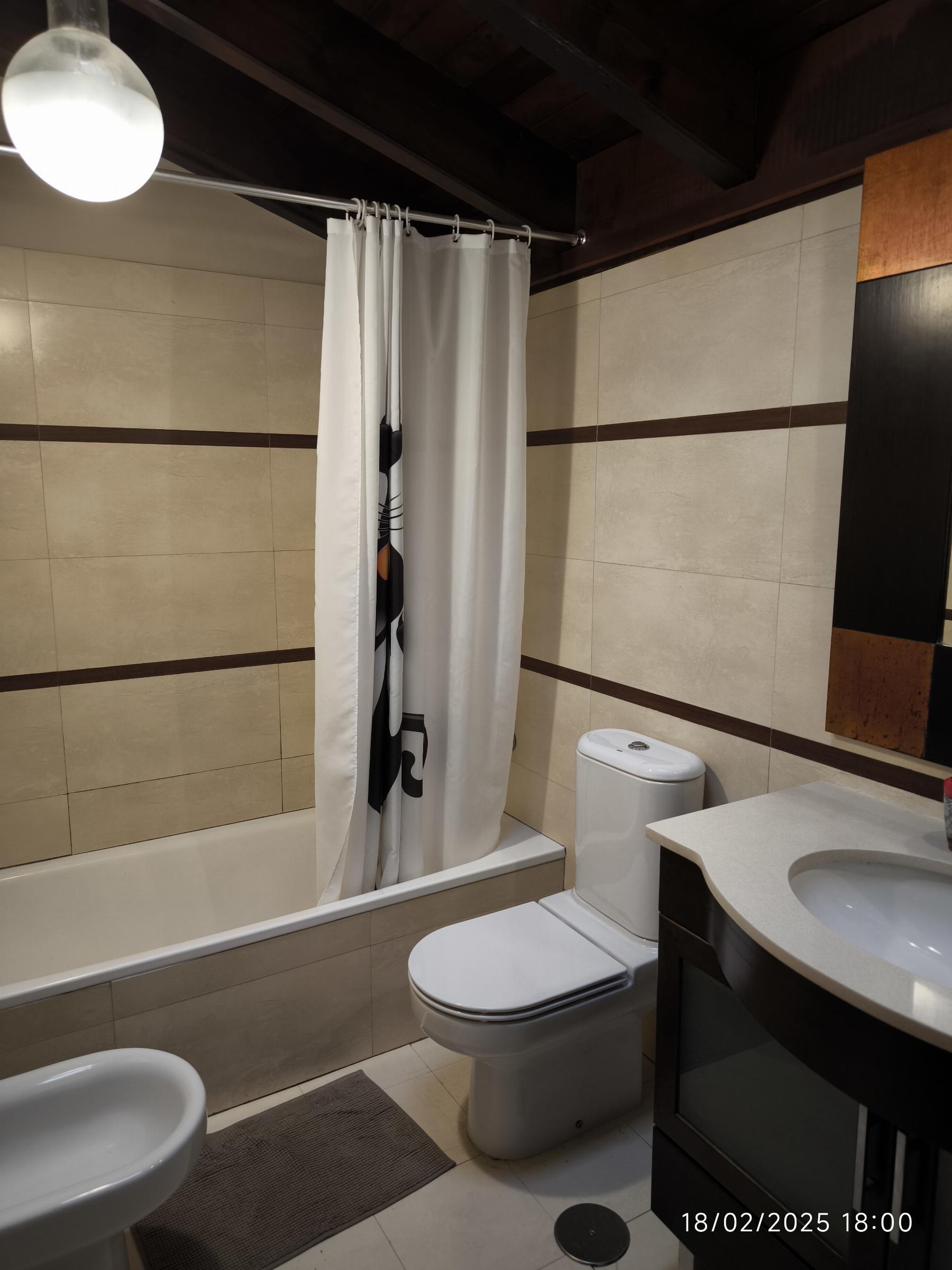 For sale of house in Villaviciosa