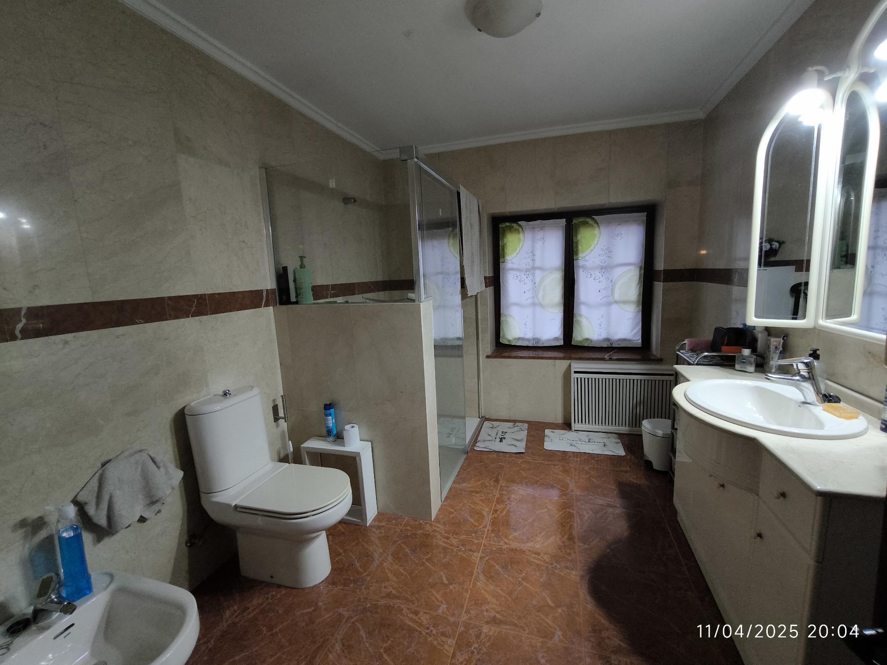 For sale of house in Villaviciosa