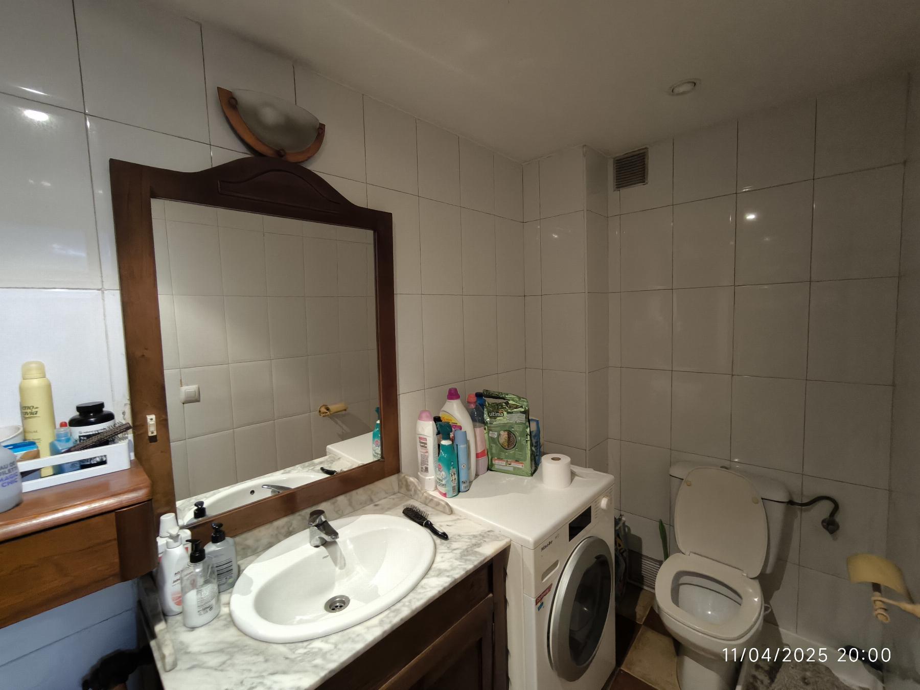For sale of house in Villaviciosa