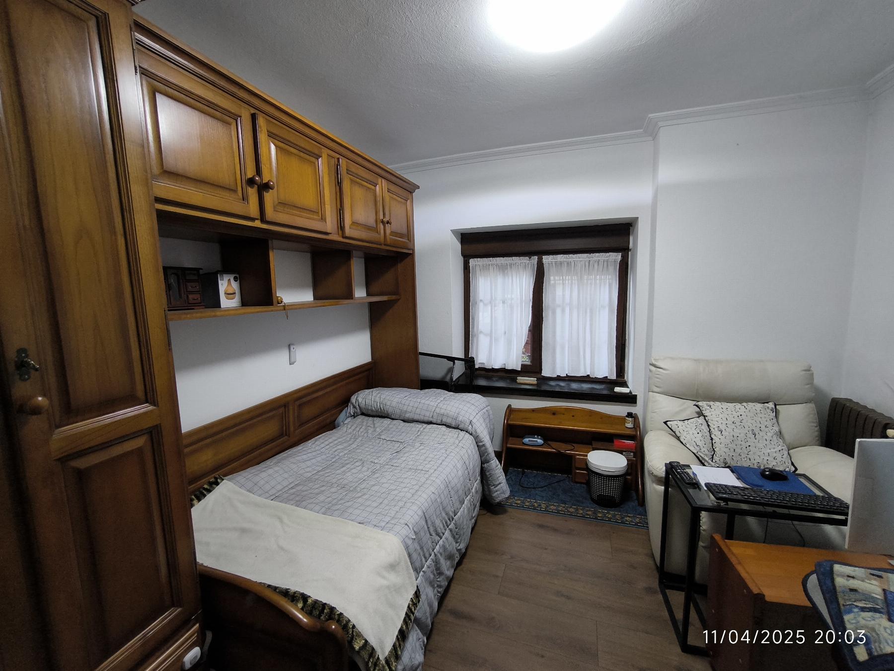 For sale of house in Villaviciosa