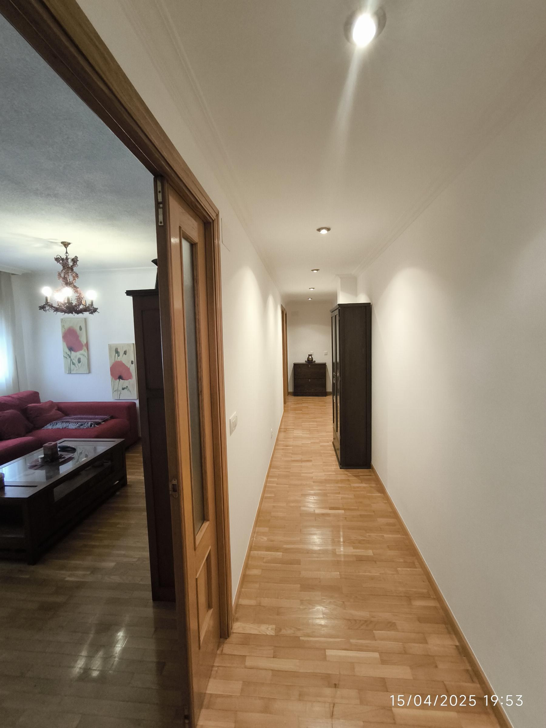 For sale of flat in Gijón