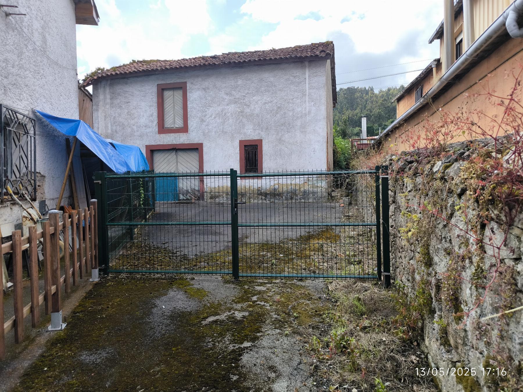 Venta de edificio en Corvera