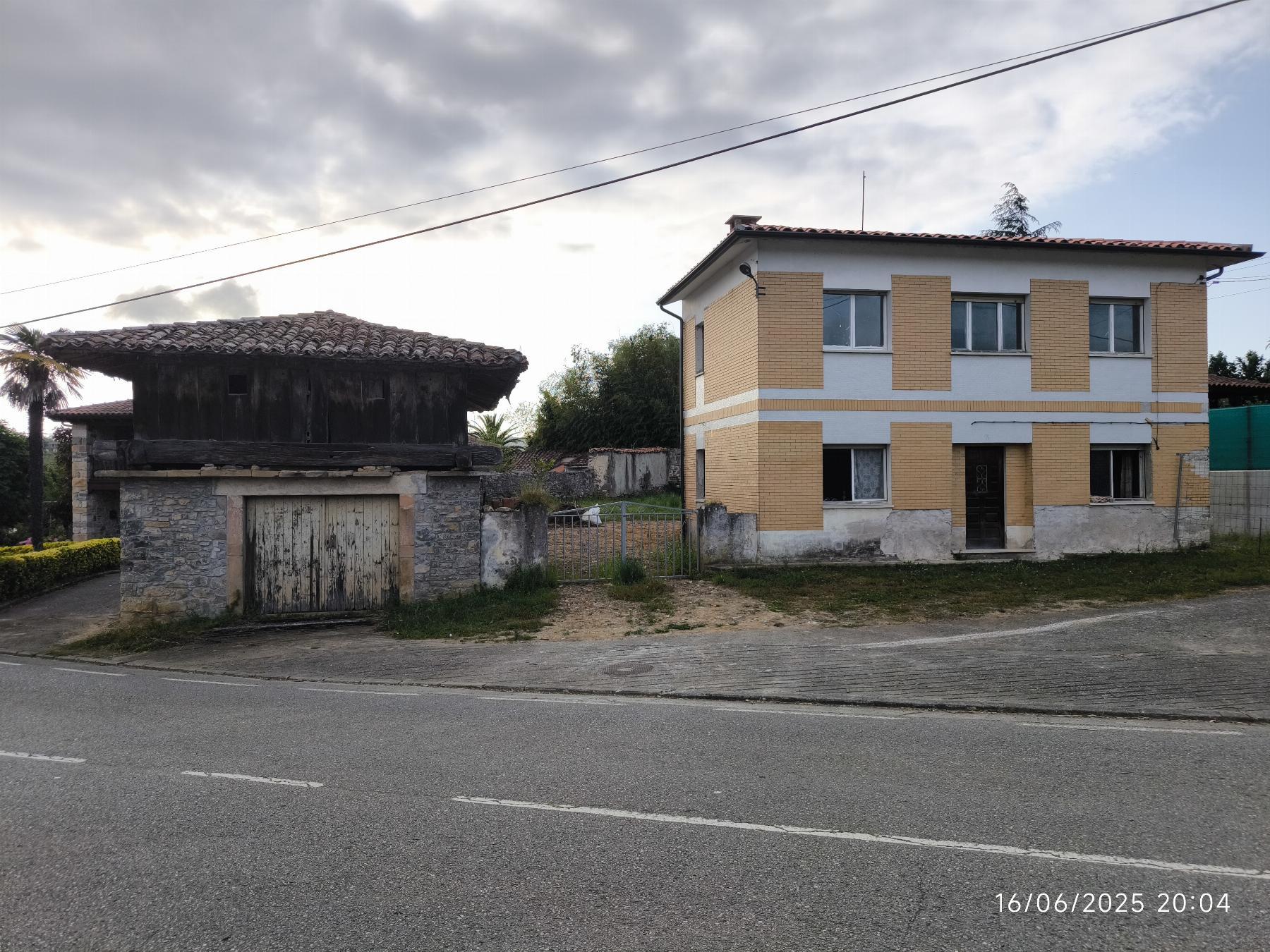 Venta de casa en Villaviciosa Venta de casa en Villaviciosa