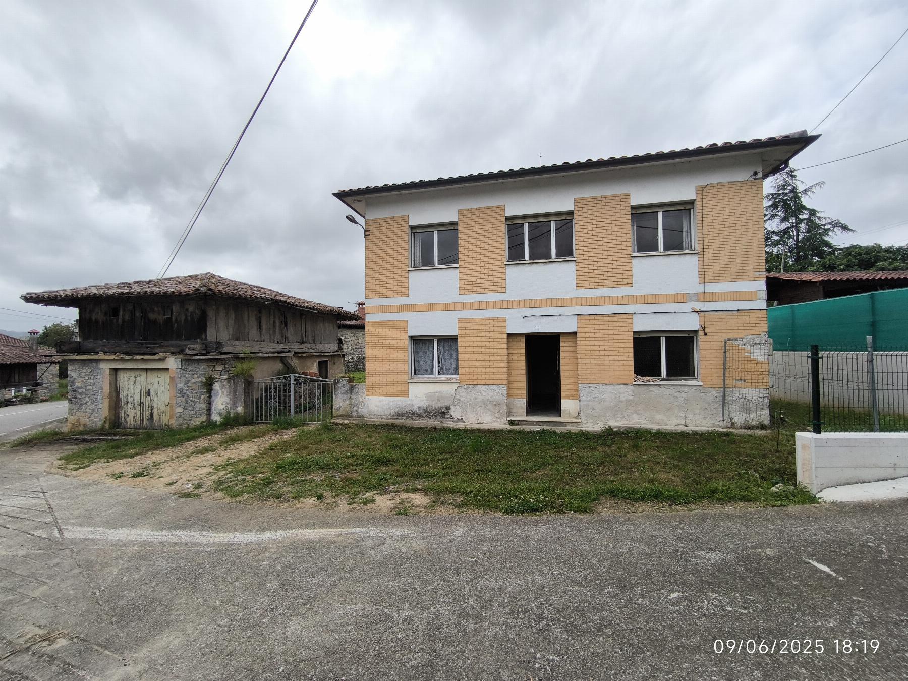 Venta de casa en Villaviciosa Venta de casa en Villaviciosa