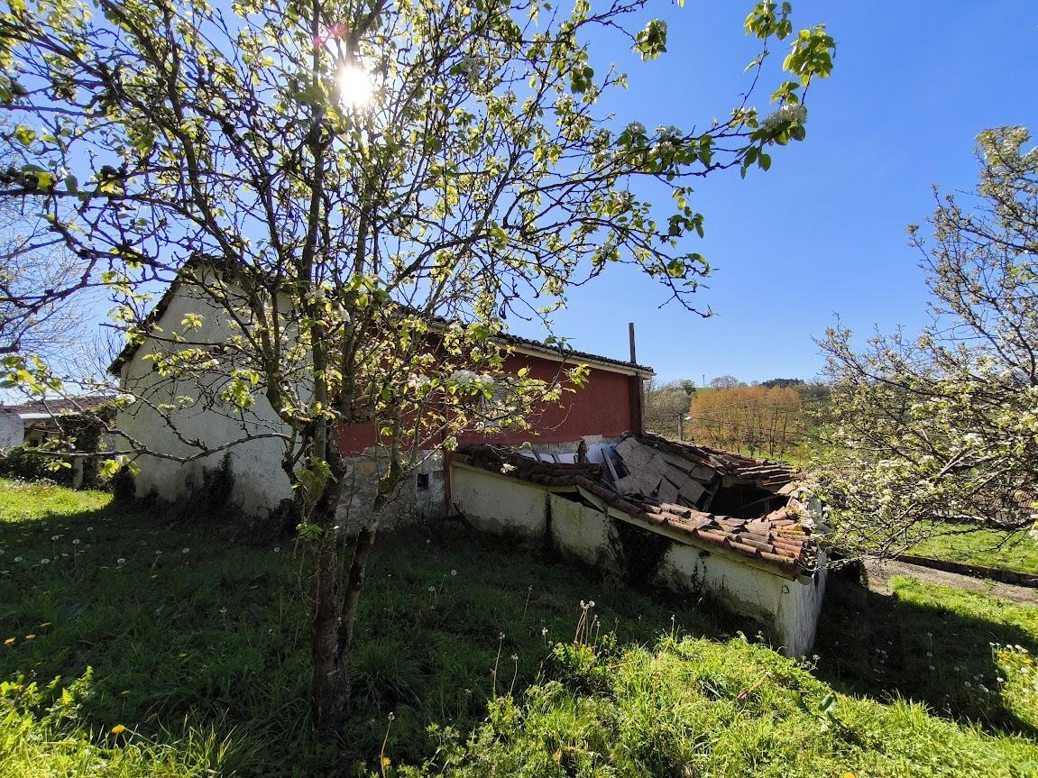 Venta de casa en Cabranes