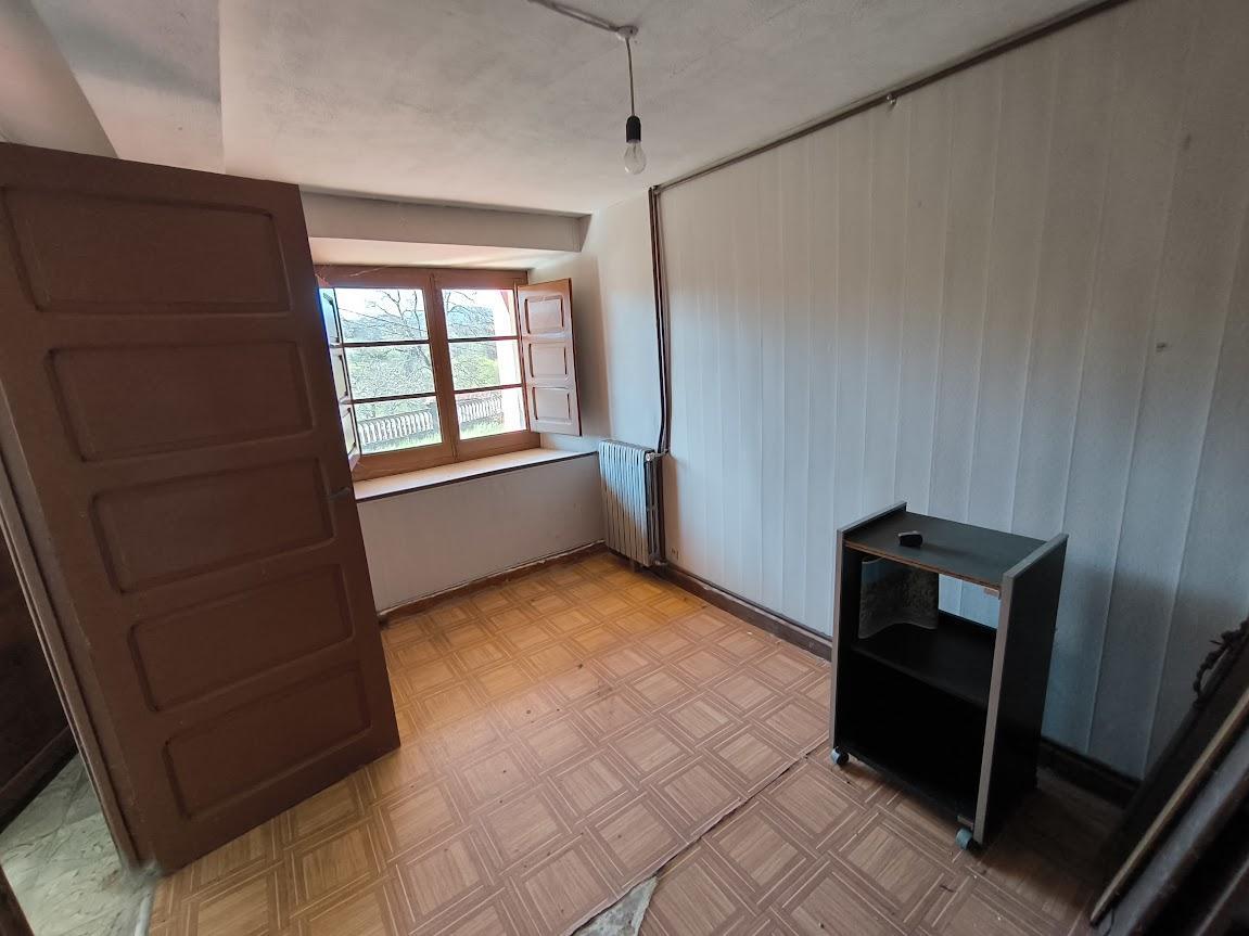 Venta de casa en Cabranes