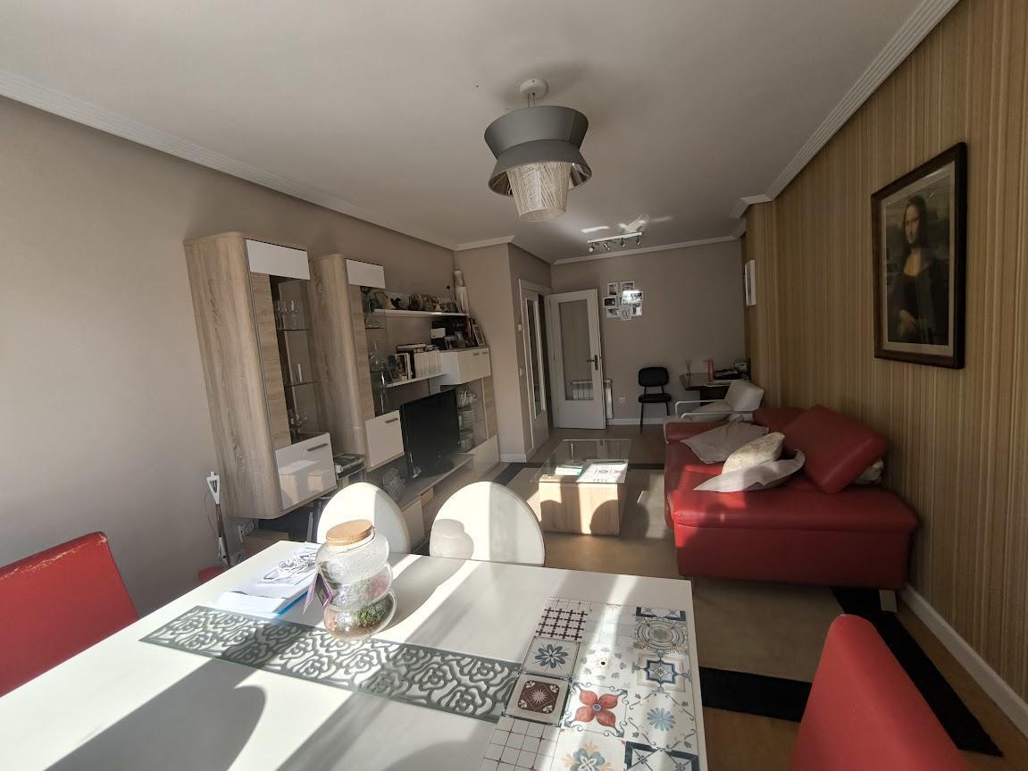 Venta de piso en Oviedo