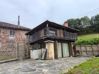 Venta de casa en Villaviciosa