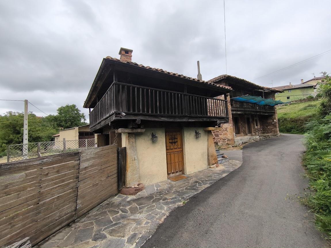 Venta de casa en Villaviciosa