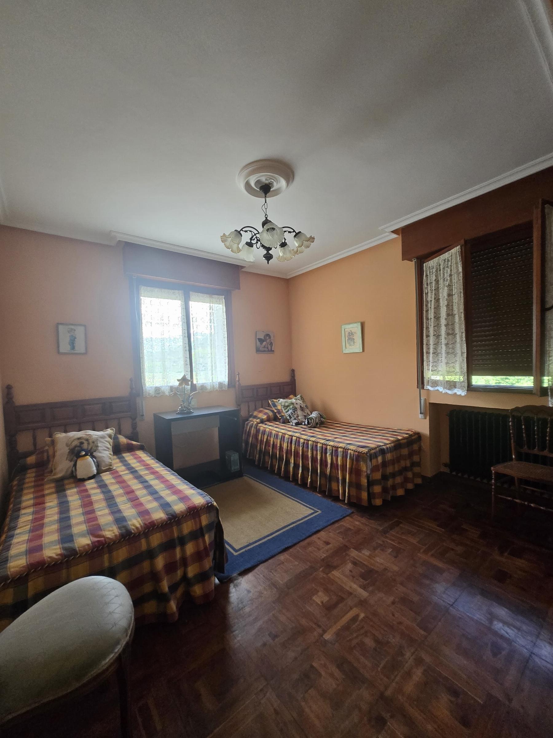 Venta de casa en Villaviciosa