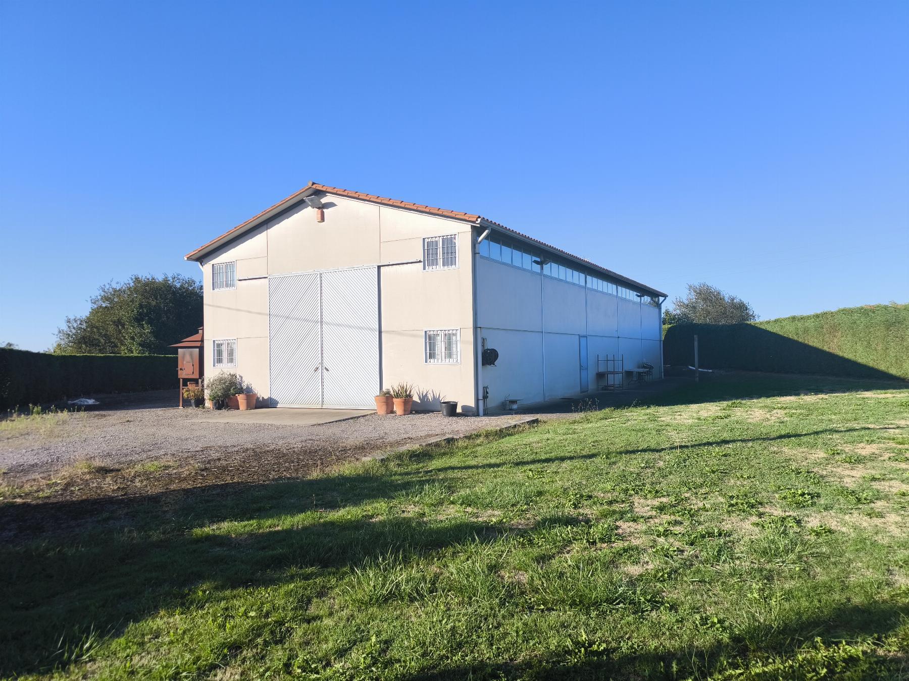 Venta de nave en Villaviciosa