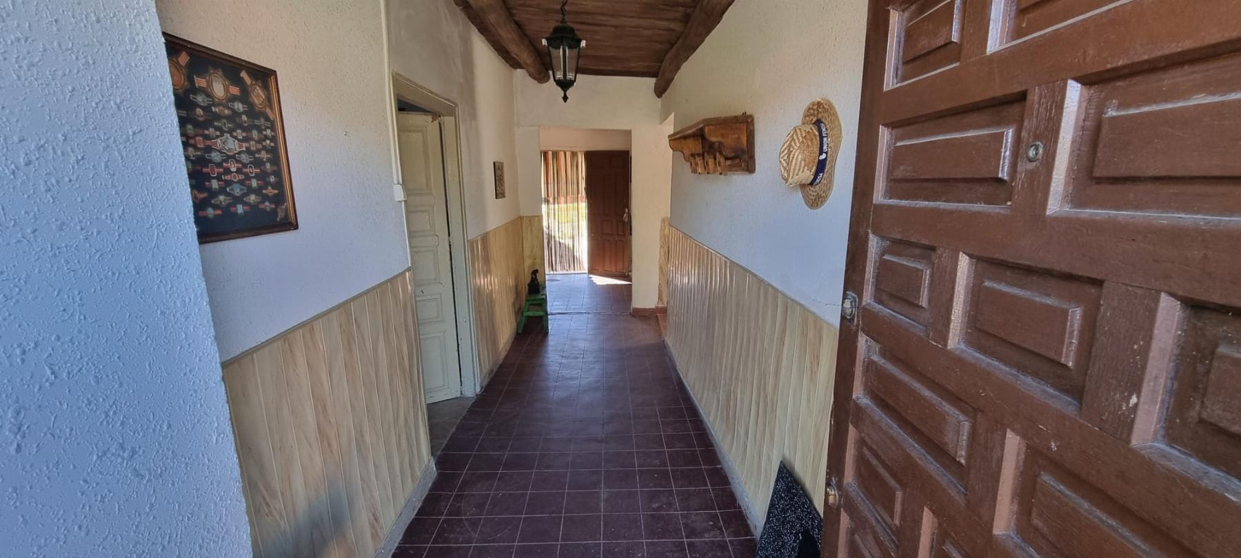 Venta de casa en San Millán de los Caballeros