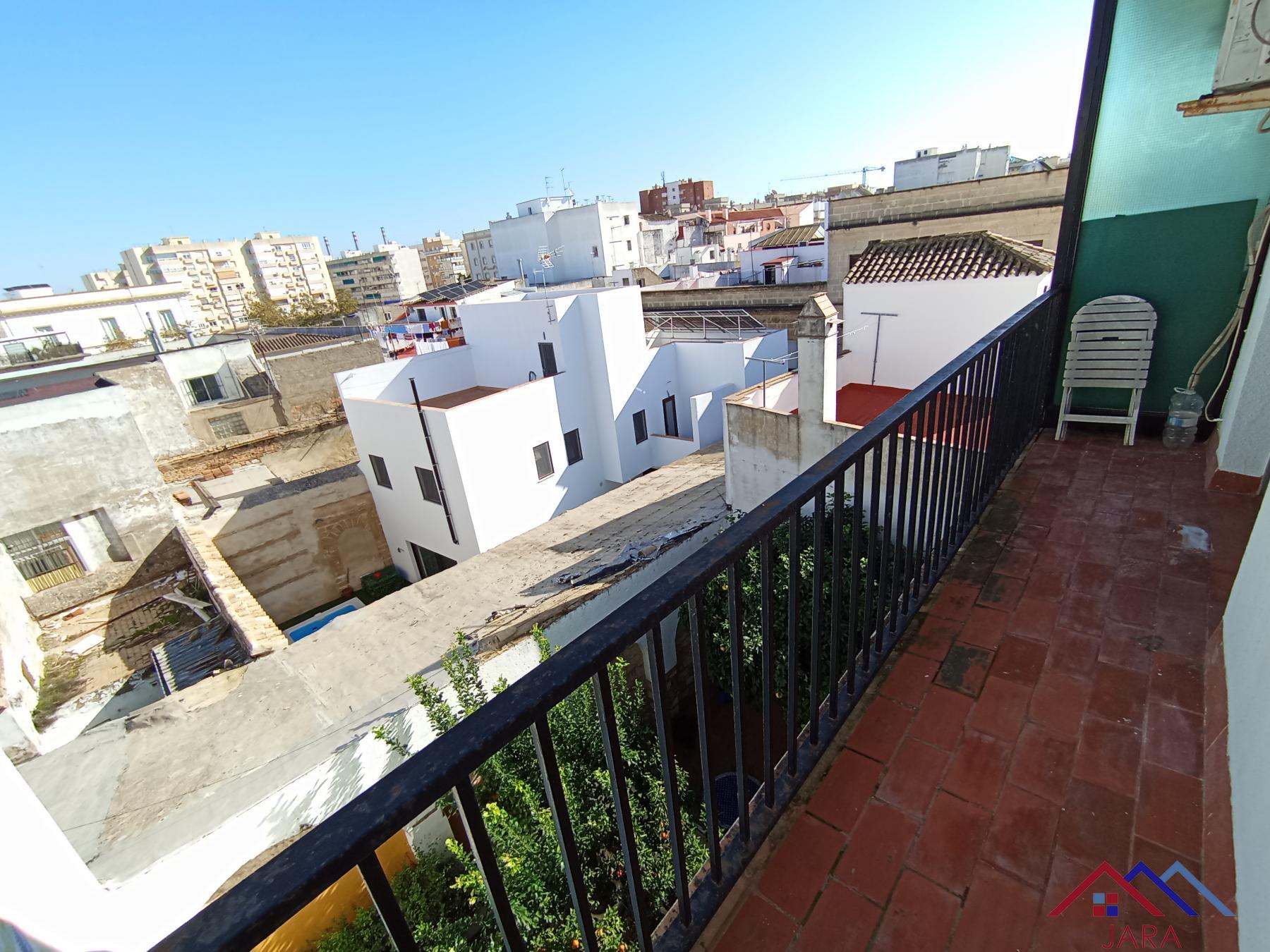 Аренда от

 Квартира на Jerez de la Frontera