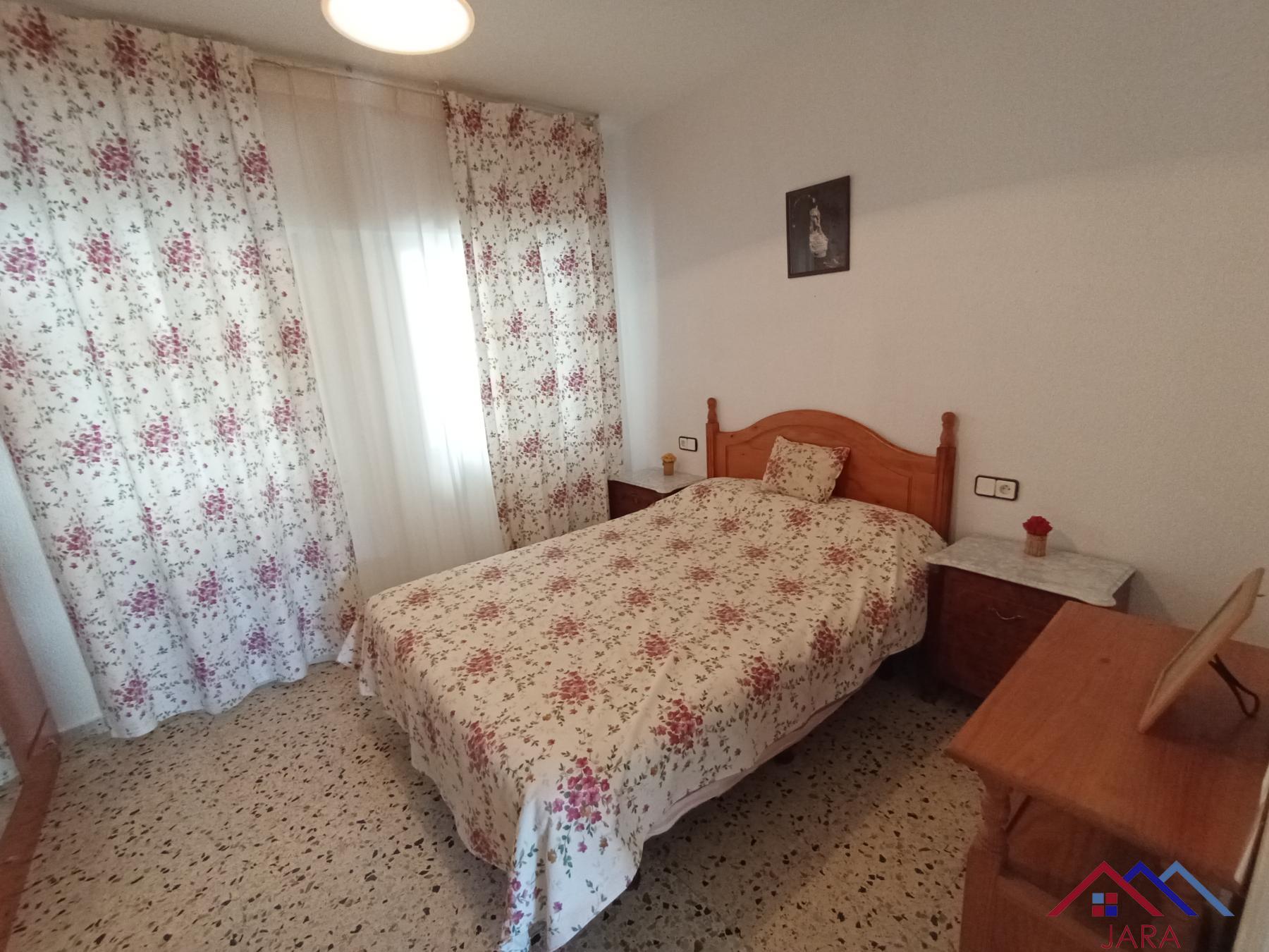 Аренда от

 Квартира на Jerez de la Frontera