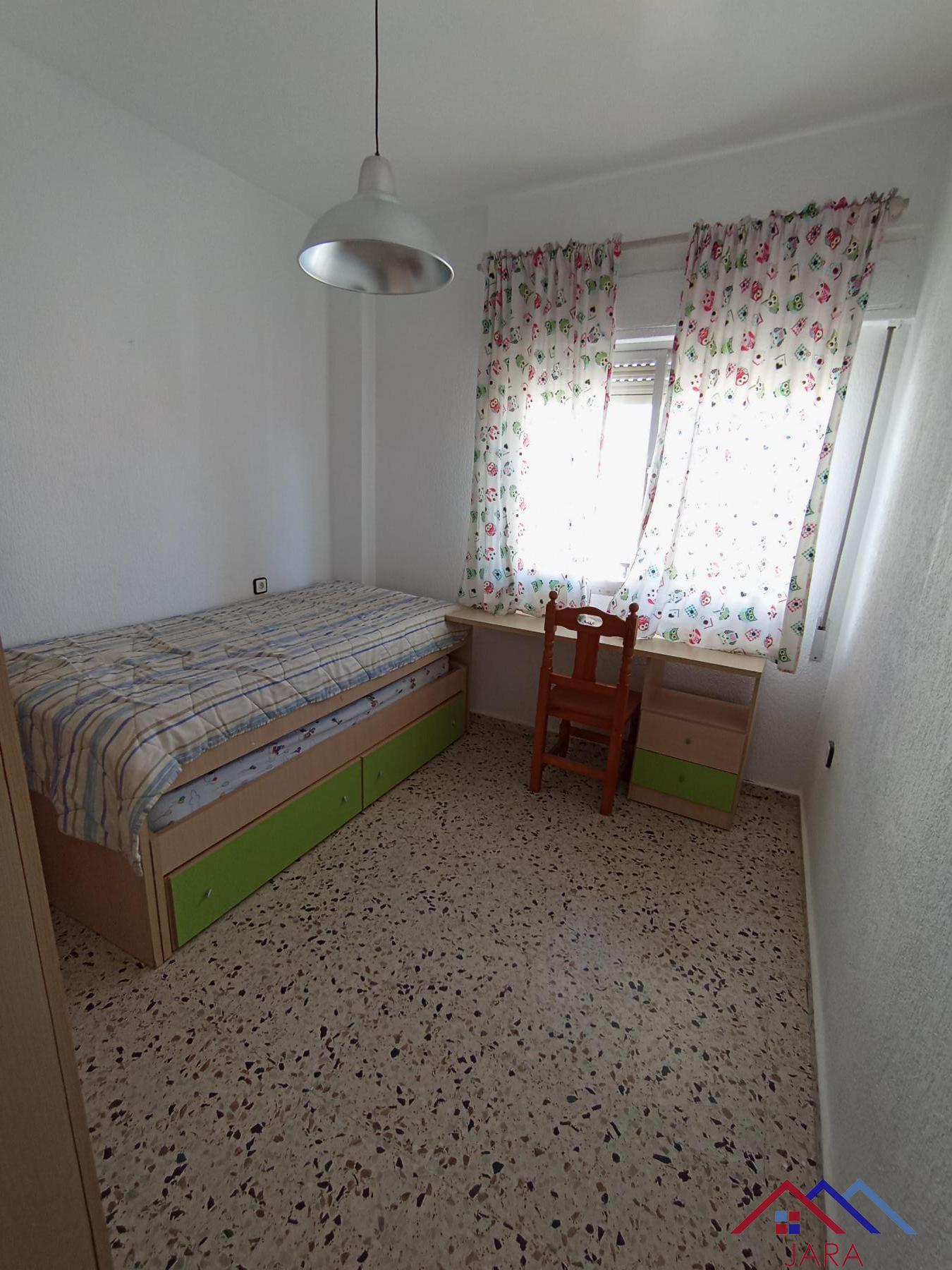Аренда от

 Квартира на Jerez de la Frontera
