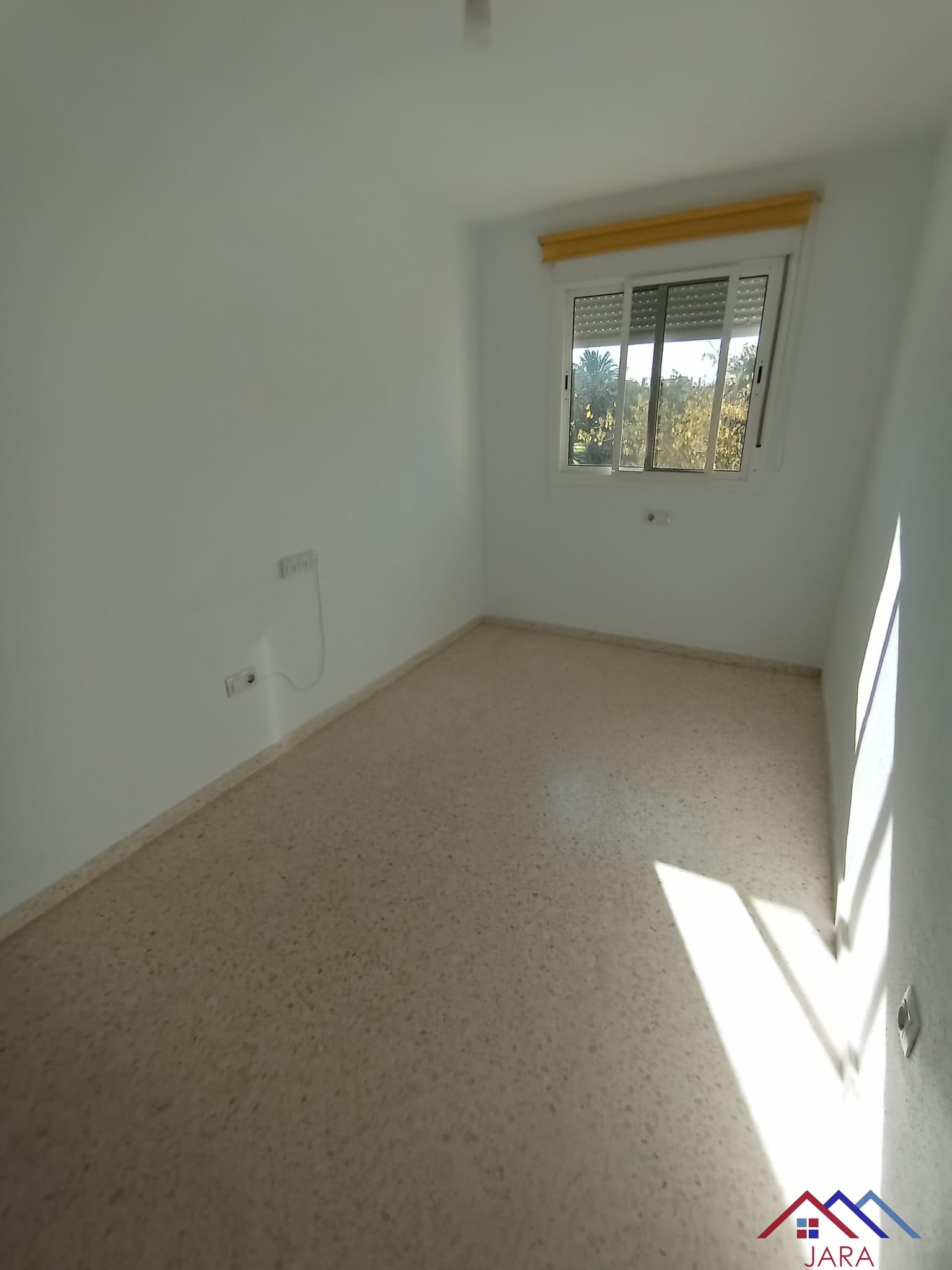 For sale of flat in Jerez de la Frontera