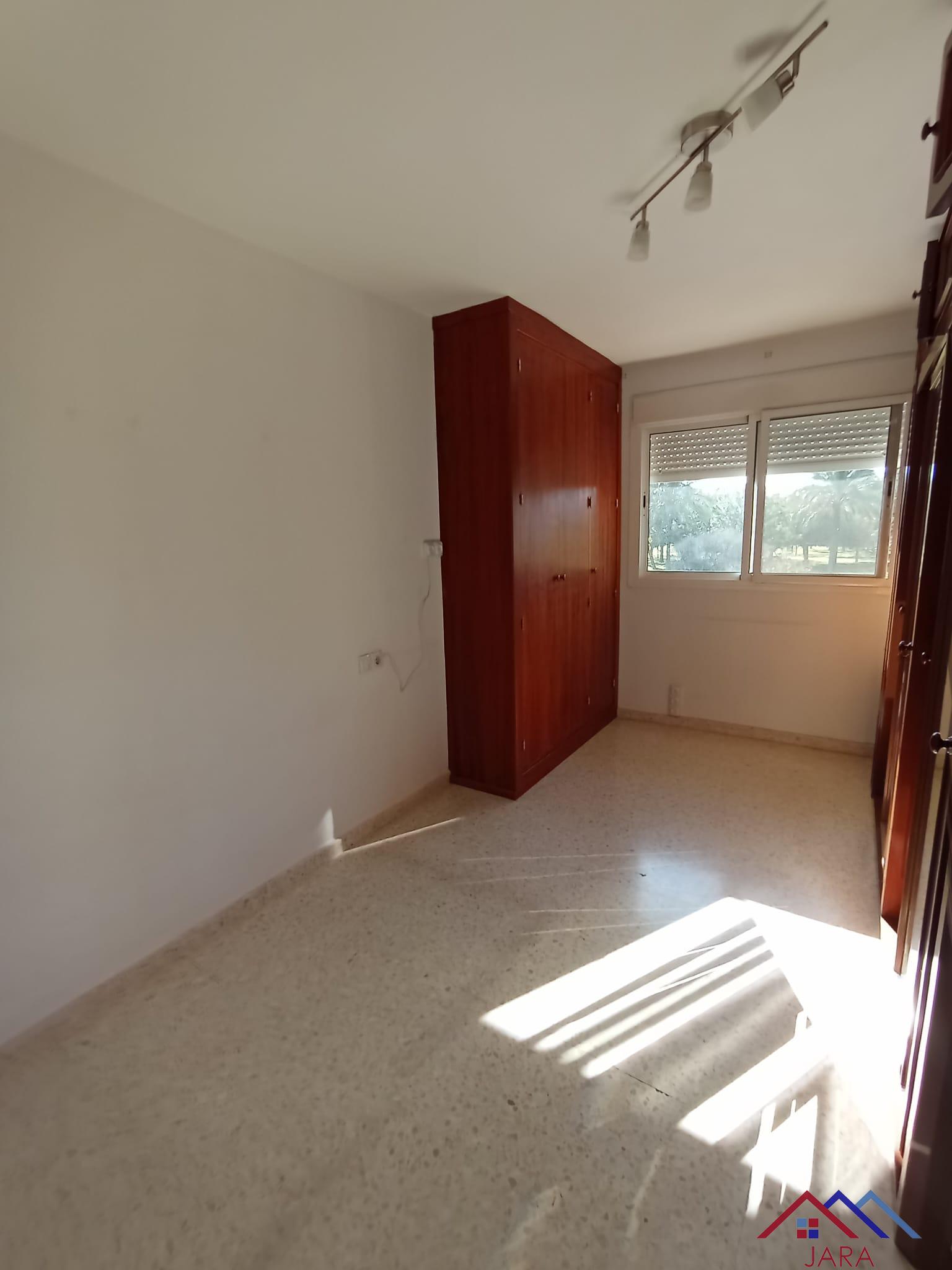 For sale of flat in Jerez de la Frontera