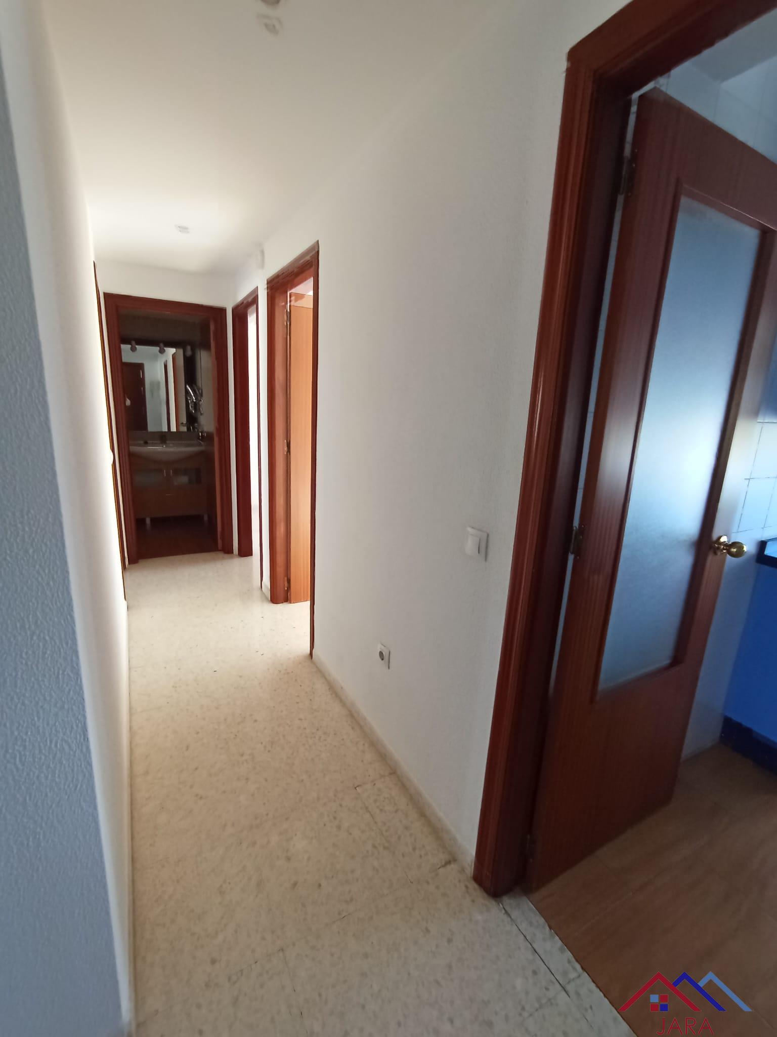 For sale of flat in Jerez de la Frontera