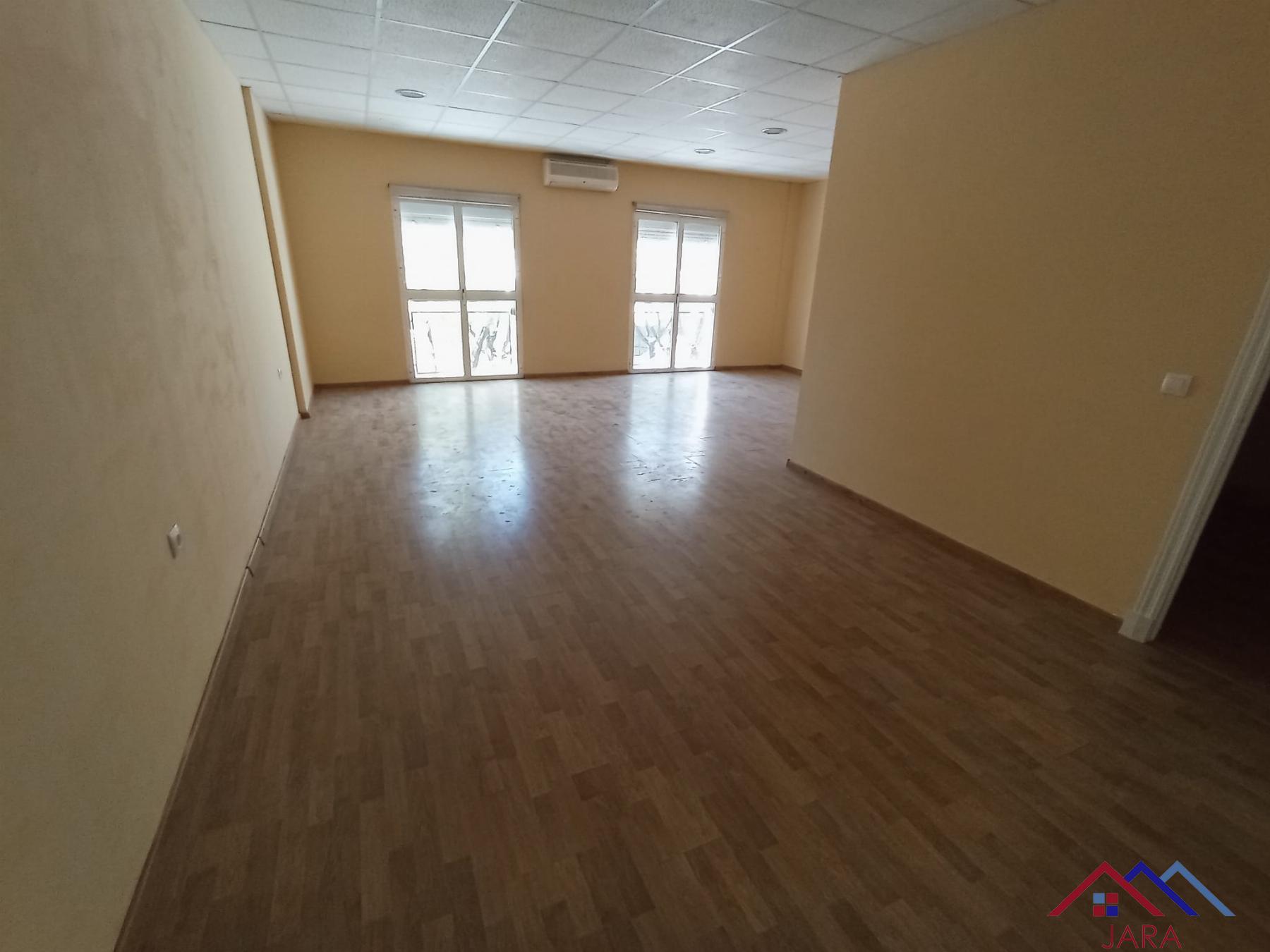 For rent of commercial in Jerez de la Frontera
