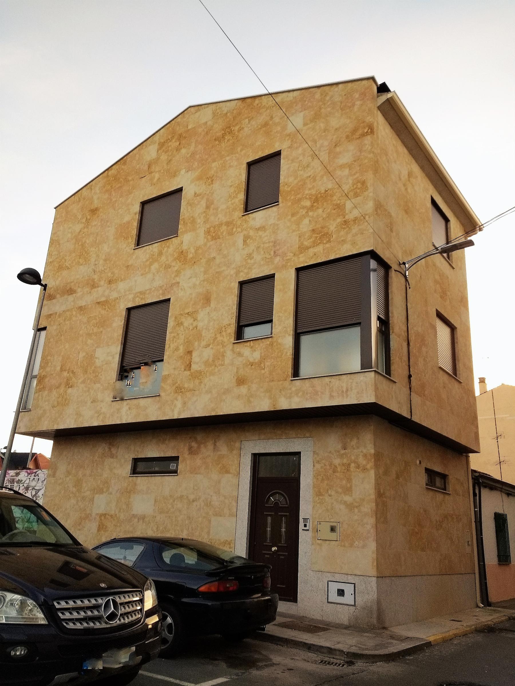 Venta de chalet en Villamayor